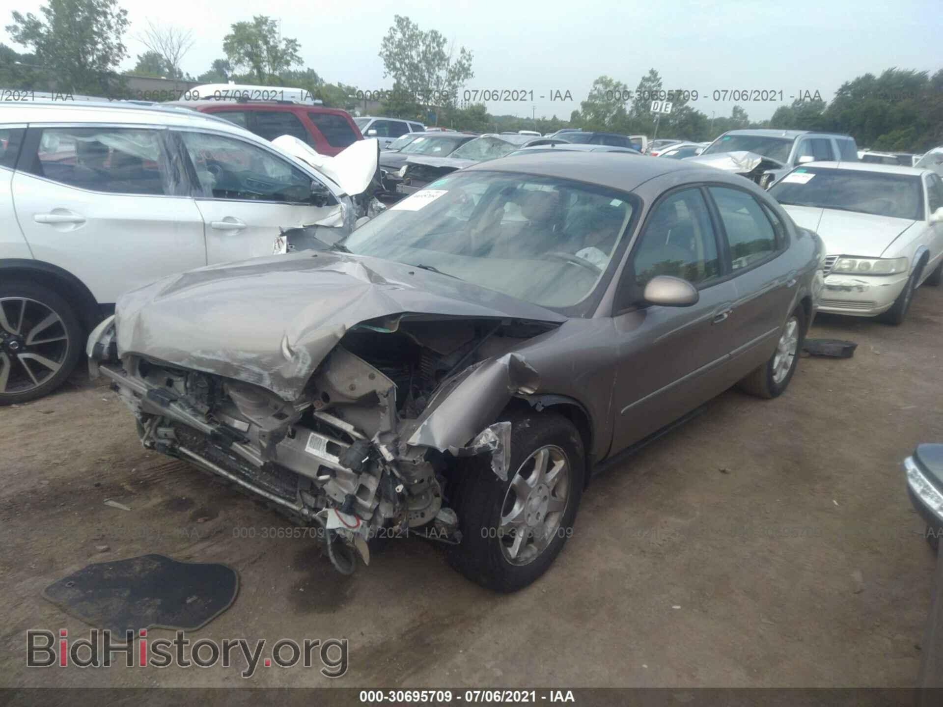 2007 FORD TAURUS - VIN: 1FAFP56U27A178452 - Фото 2