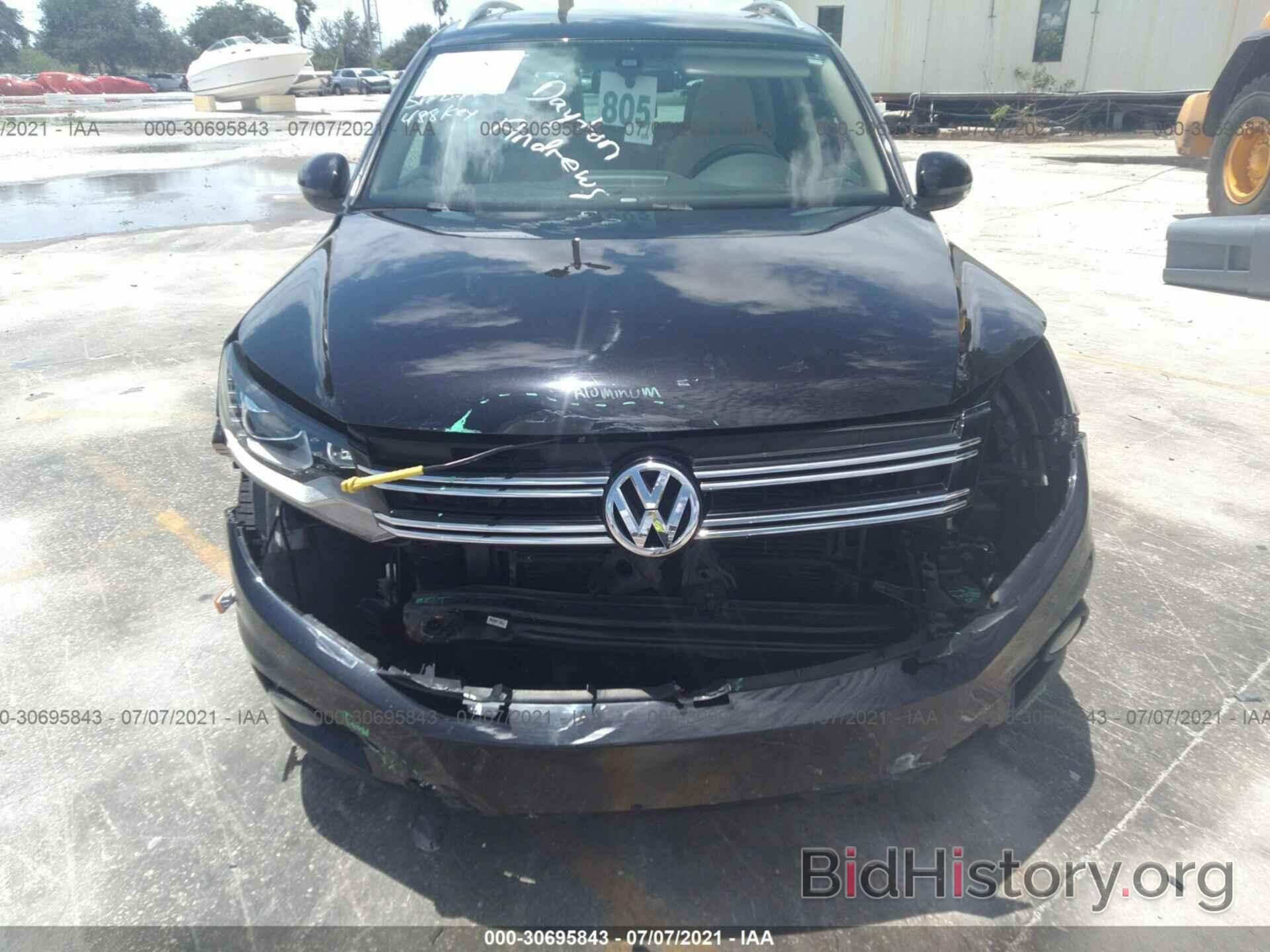 Report WVGAV7AX3GW583824 VOLKSWAGEN TIGUAN 2016 BLACK