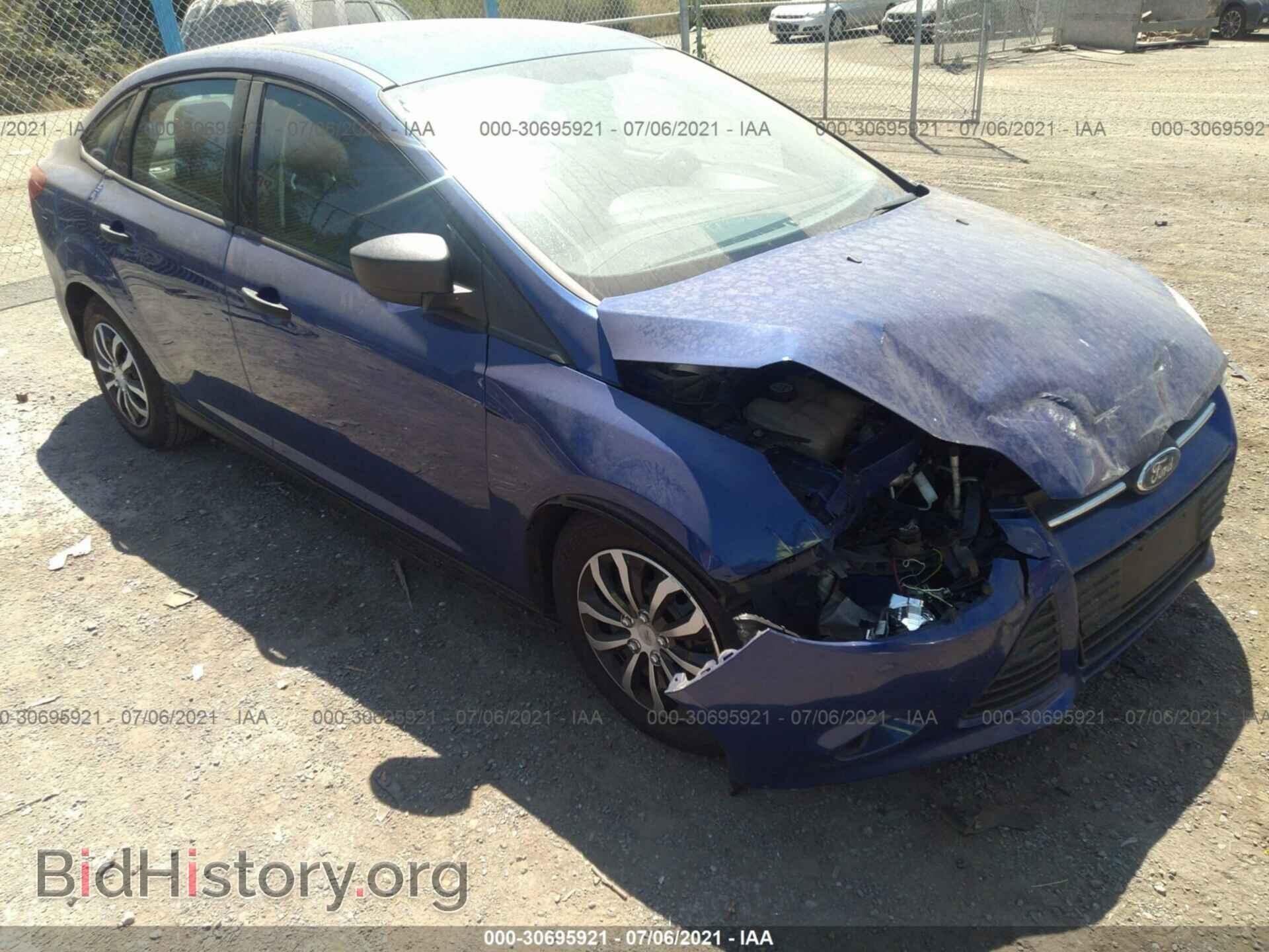 Фотография 1FAHP3E22CL228066 - FORD FOCUS 2012