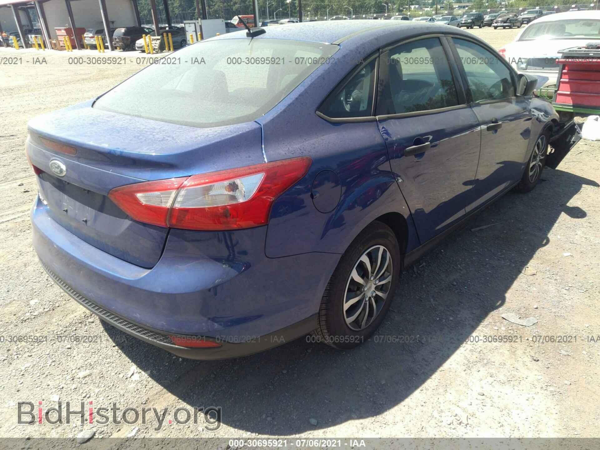 2012 FORD FOCUS - VIN: 1FAHP3E22CL228066 - Фото 4