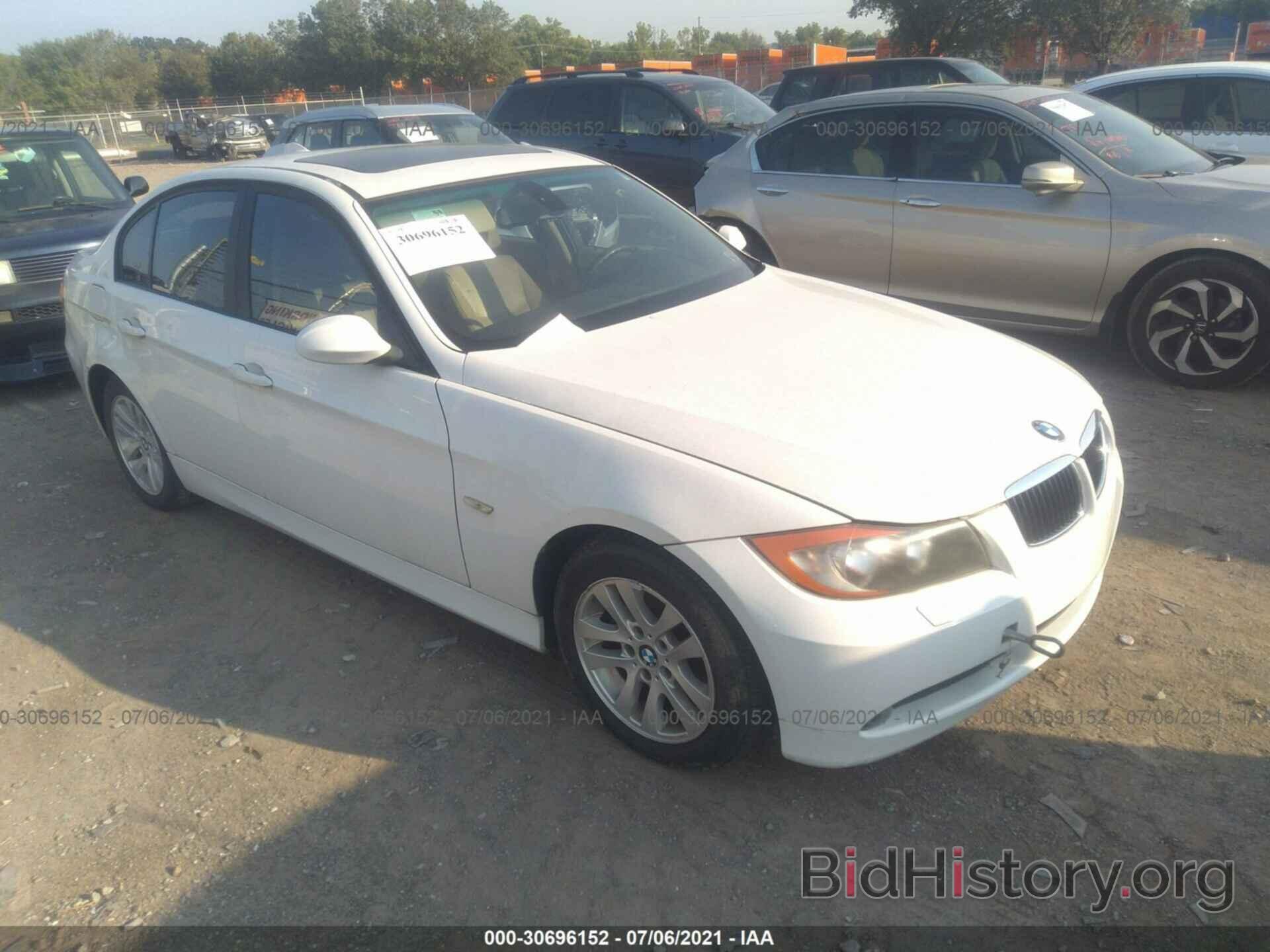 Photo WBAVD13516KV07474 - BMW 3 SERIES 2006