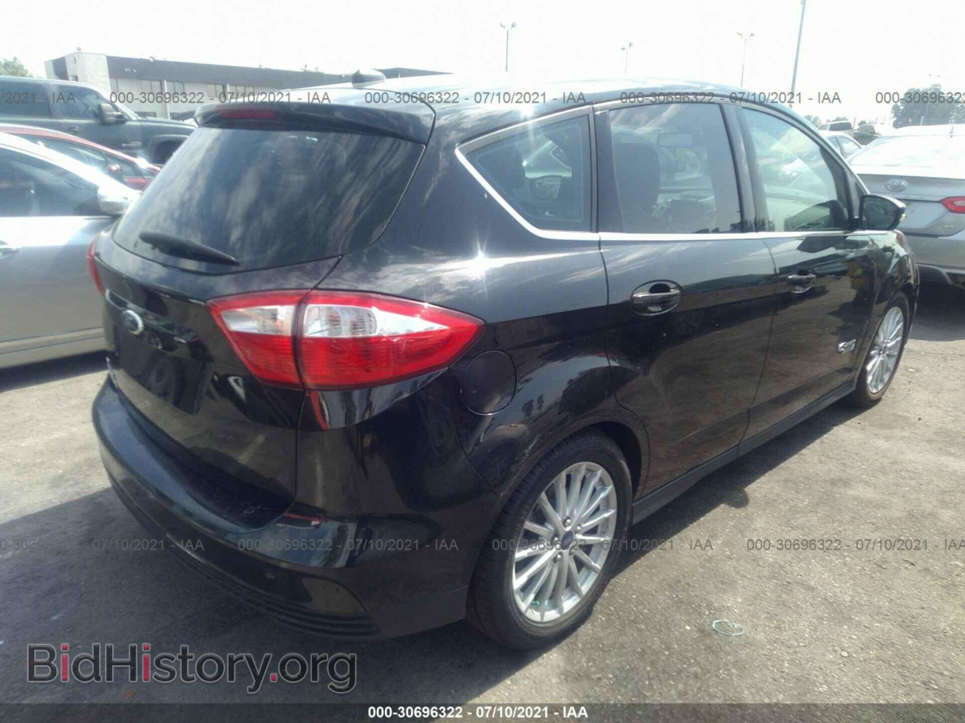 2013 FORD C-MAX ENERGI - VIN: 1FADP5CU3DL543796 - Фото 4