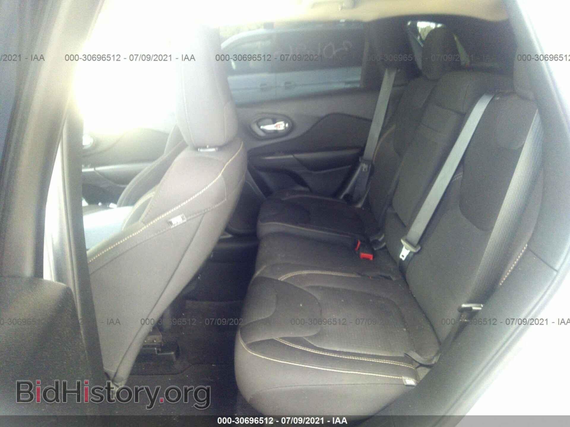2017 JEEP CHEROKEE - VIN: 1C4PJMCB7HW543547 - Фото 8