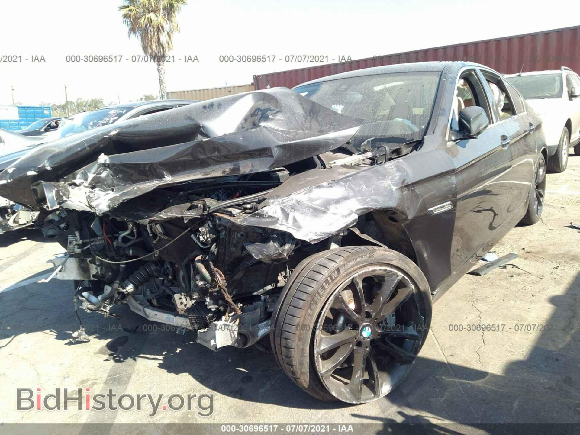 2015 BMW 5 SERIES - VIN: WBAXA5C59FD691740 - Фото 2