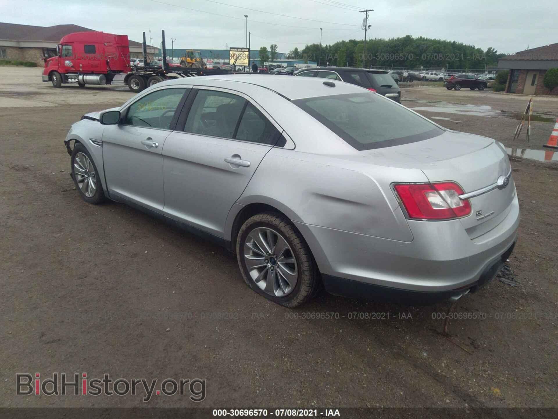 2010 FORD TAURUS - VIN: 1FAHP2FWXAG133983 - Фото 3