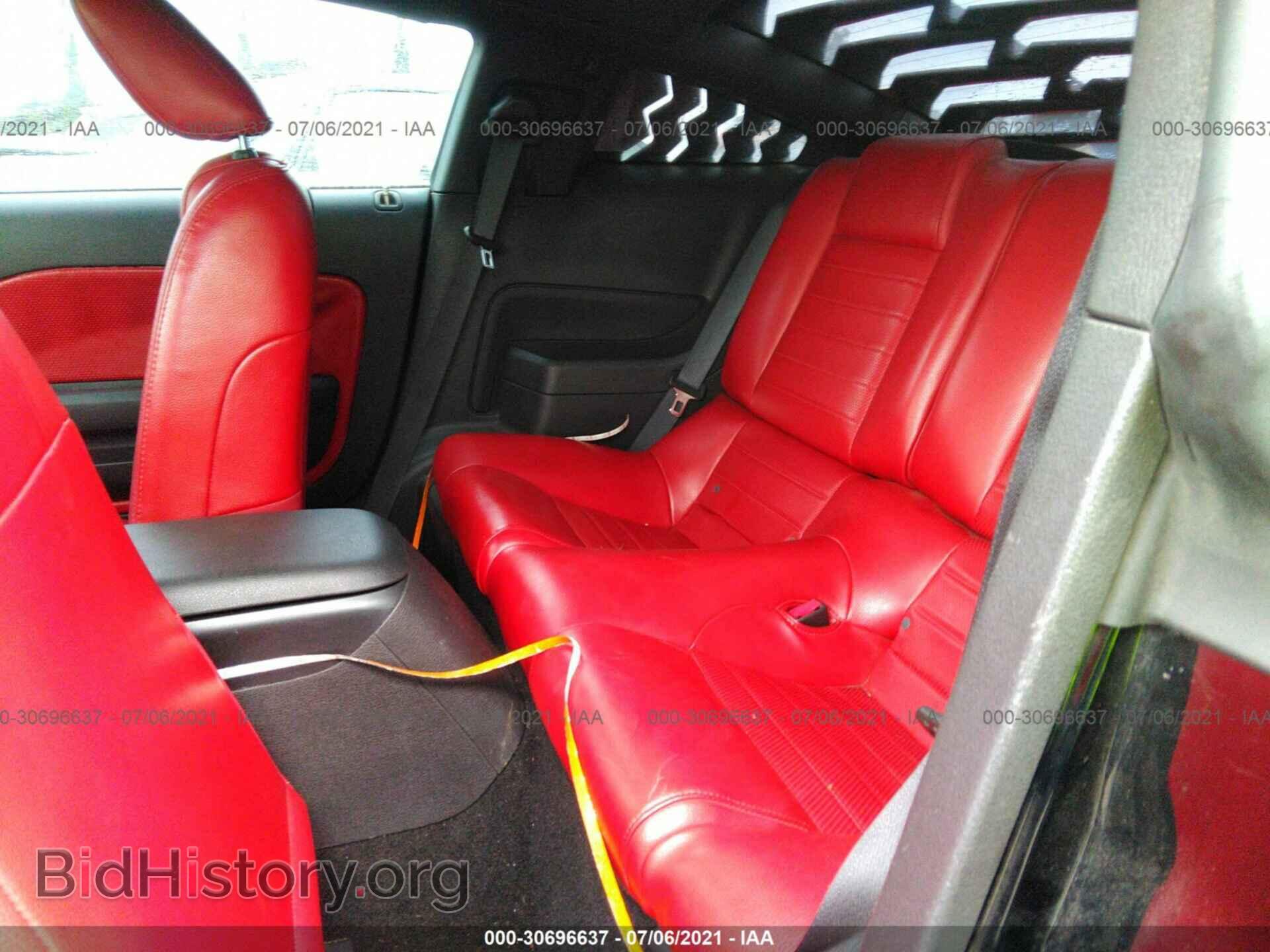 2006 FORD MUSTANG - VIN: 1ZVHT82H865113134 - Фото 8