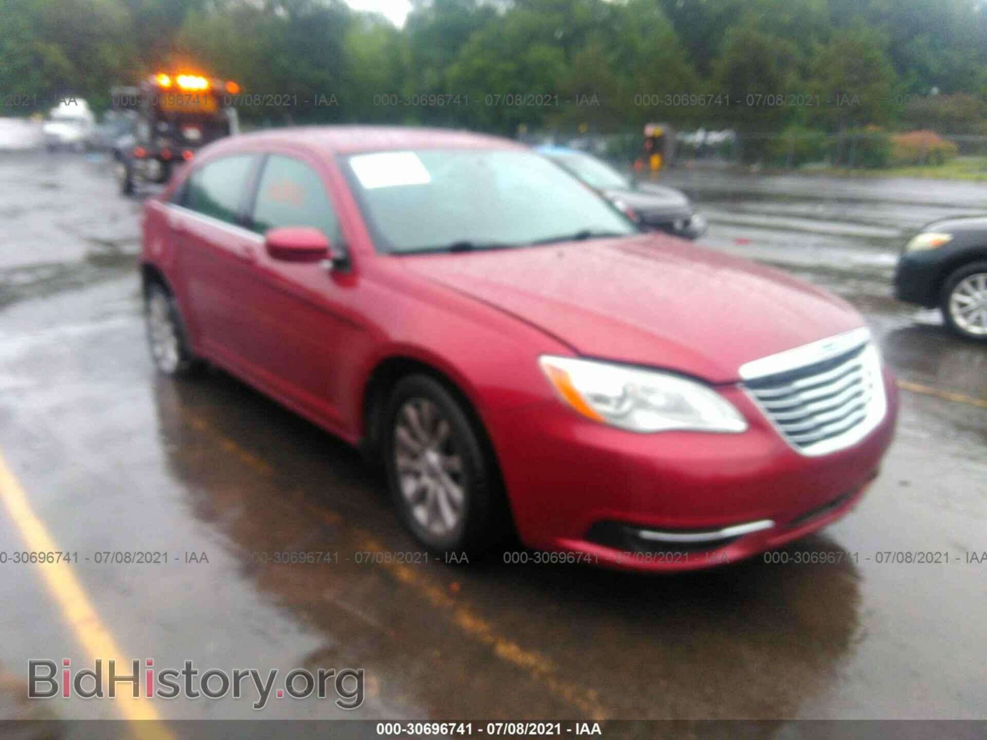 Photo 1C3CCBBG3DN569075 - CHRYSLER 200 2013