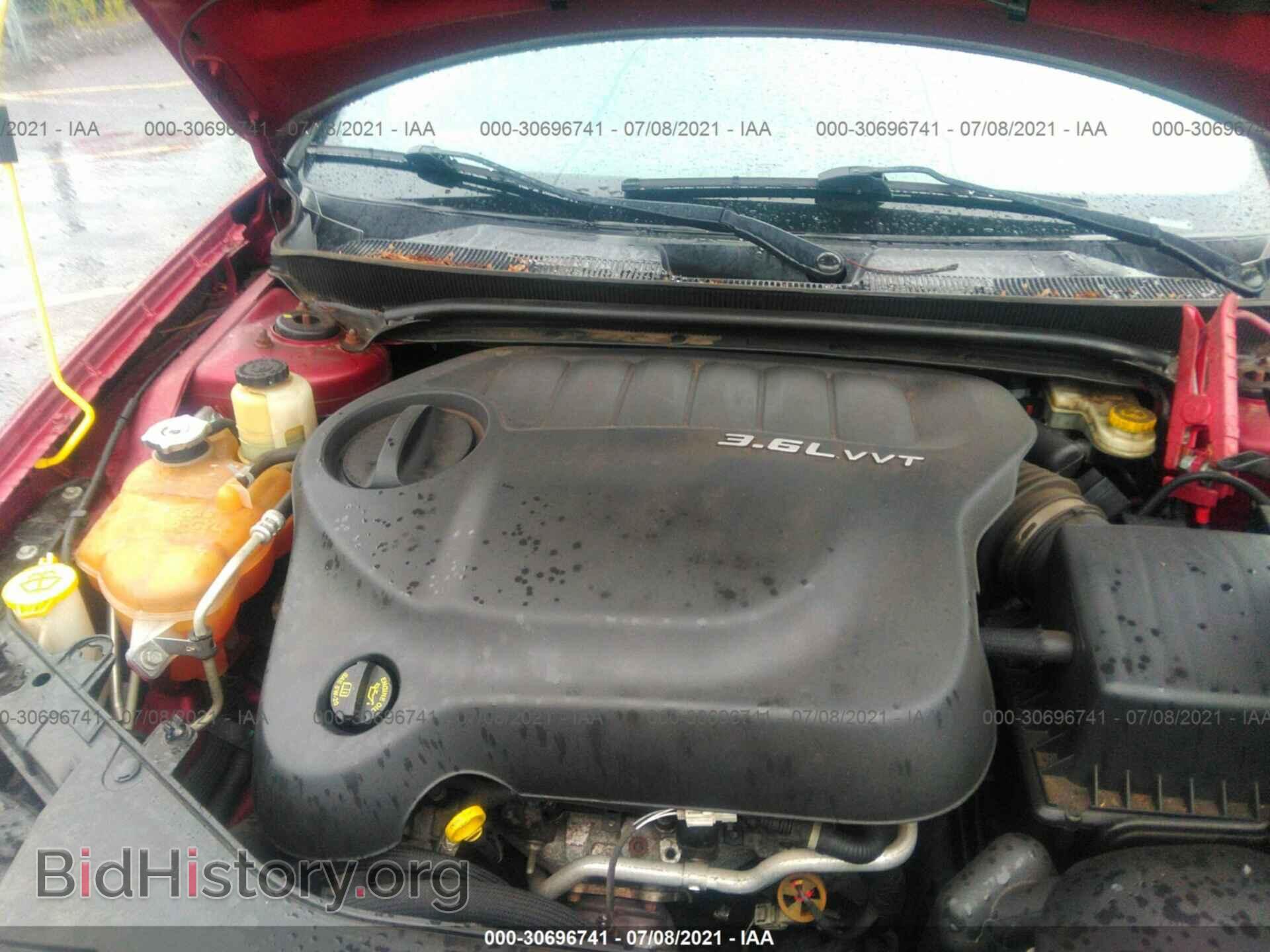 2013 CHRYSLER 200 - VIN: 1C3CCBBG3DN569075 - Фото 10