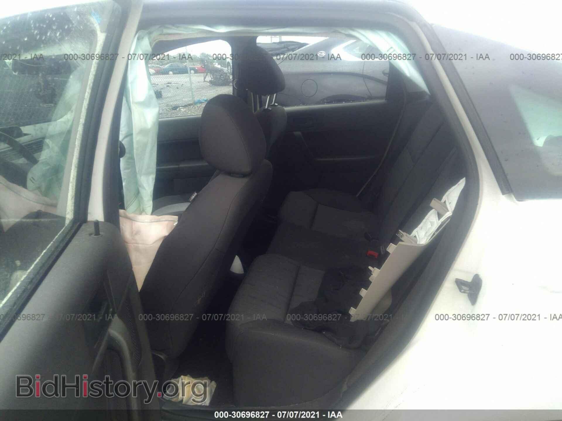 2009 FORD FOCUS - VIN: 1FAHP35N19W169920 - Фото 8