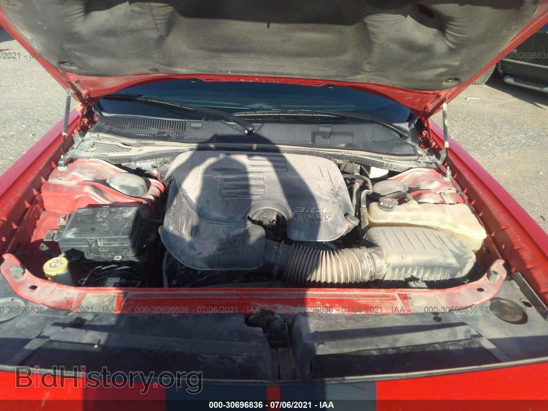 2018 DODGE CHALLENGER - VIN: 2C3CDZAG1JH204843 - Фото 10