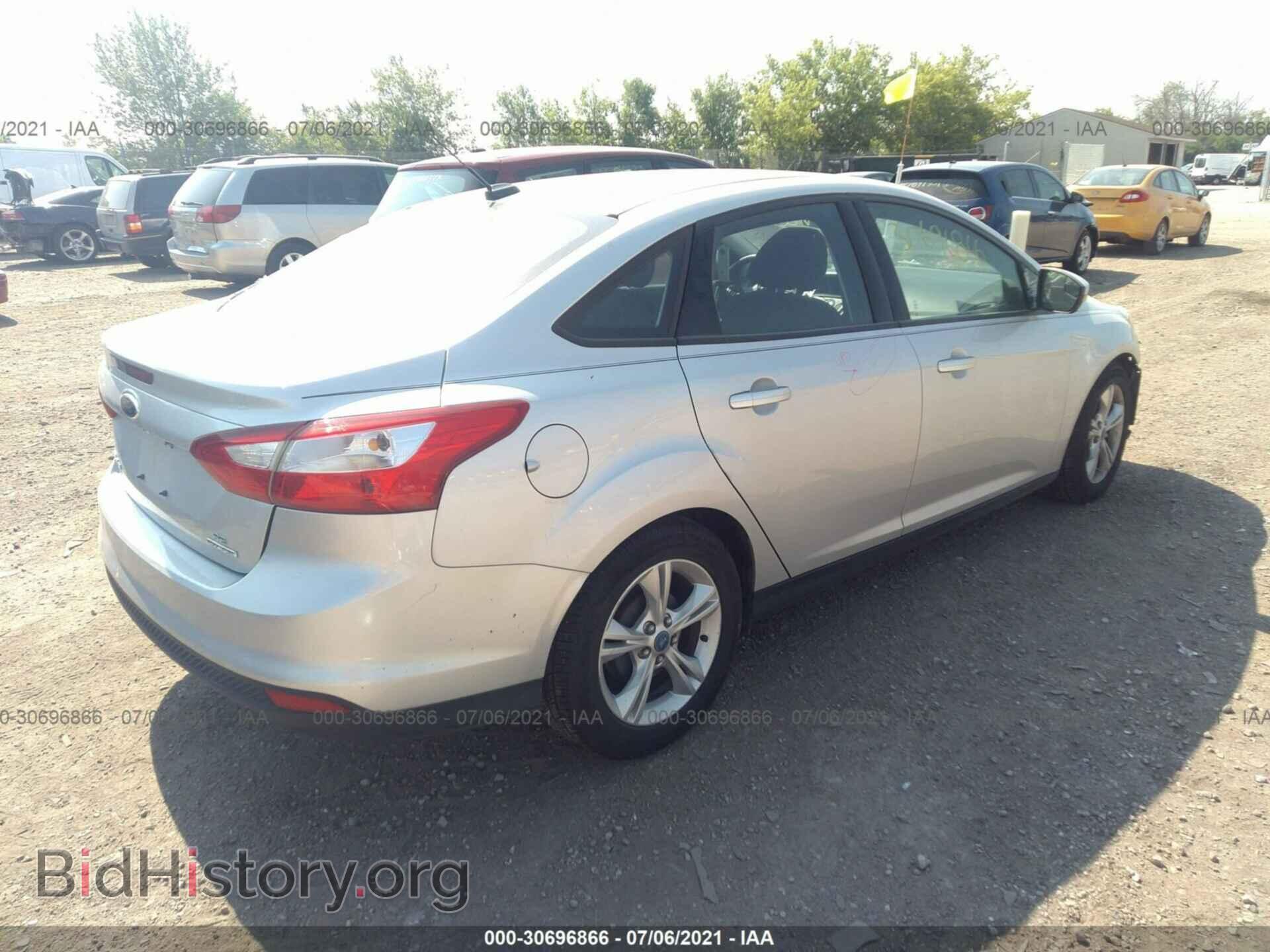 2014 FORD FOCUS - VIN: 1FADP3F2XEL218062 - Фото 4