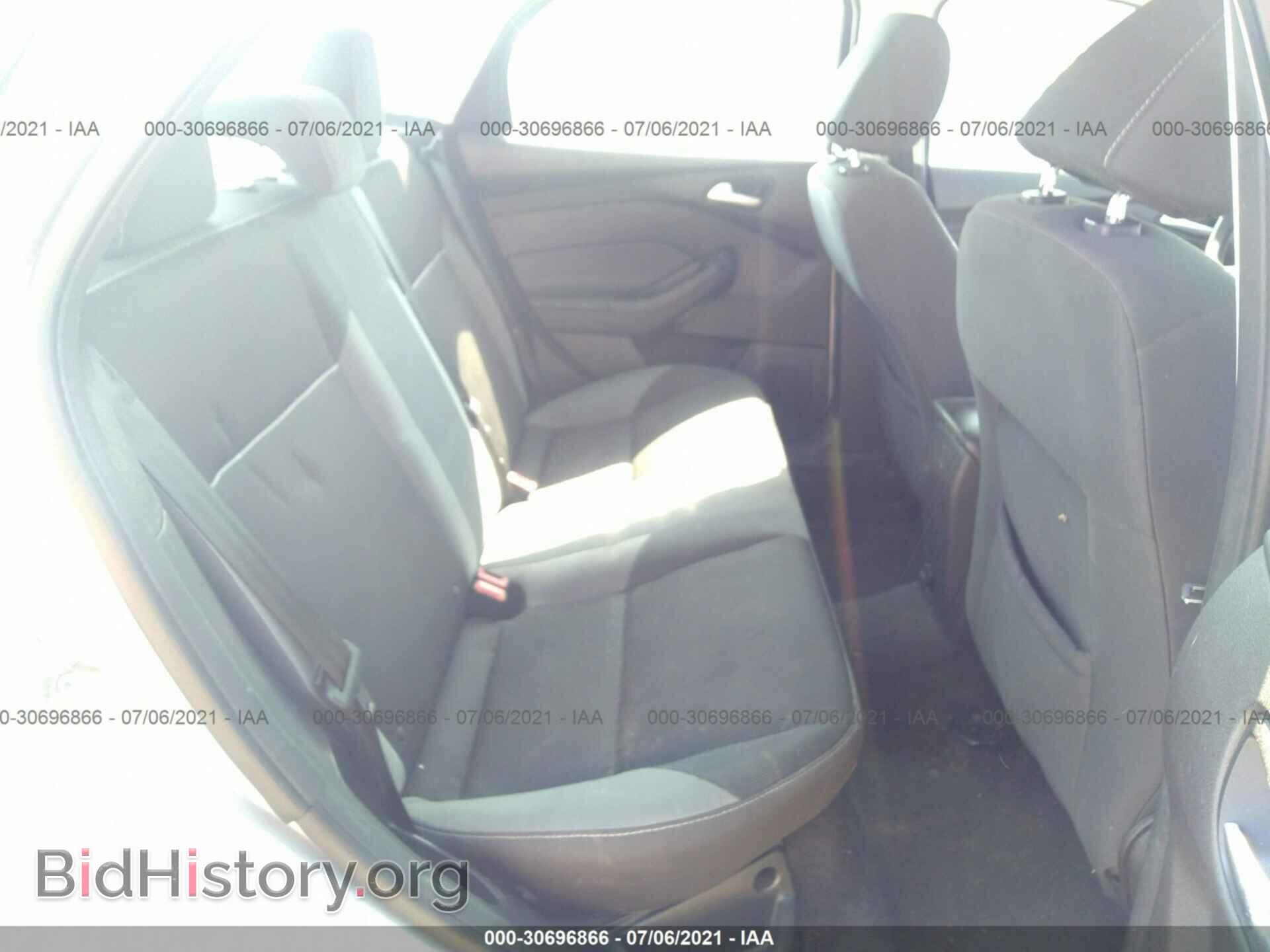 2014 FORD FOCUS - VIN: 1FADP3F2XEL218062 - Фото 8