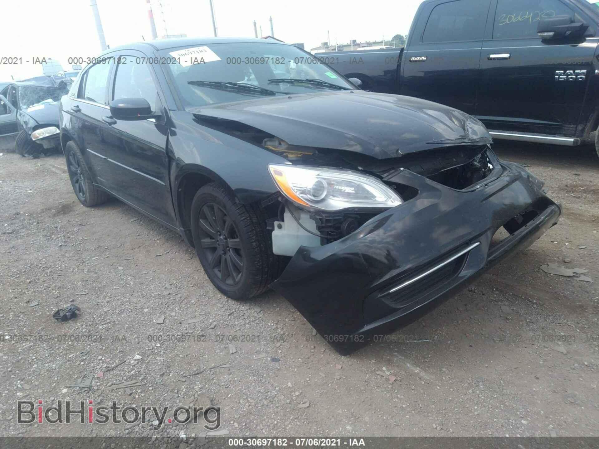 Photo 1C3CCBBB3DN624693 - CHRYSLER 200 2013