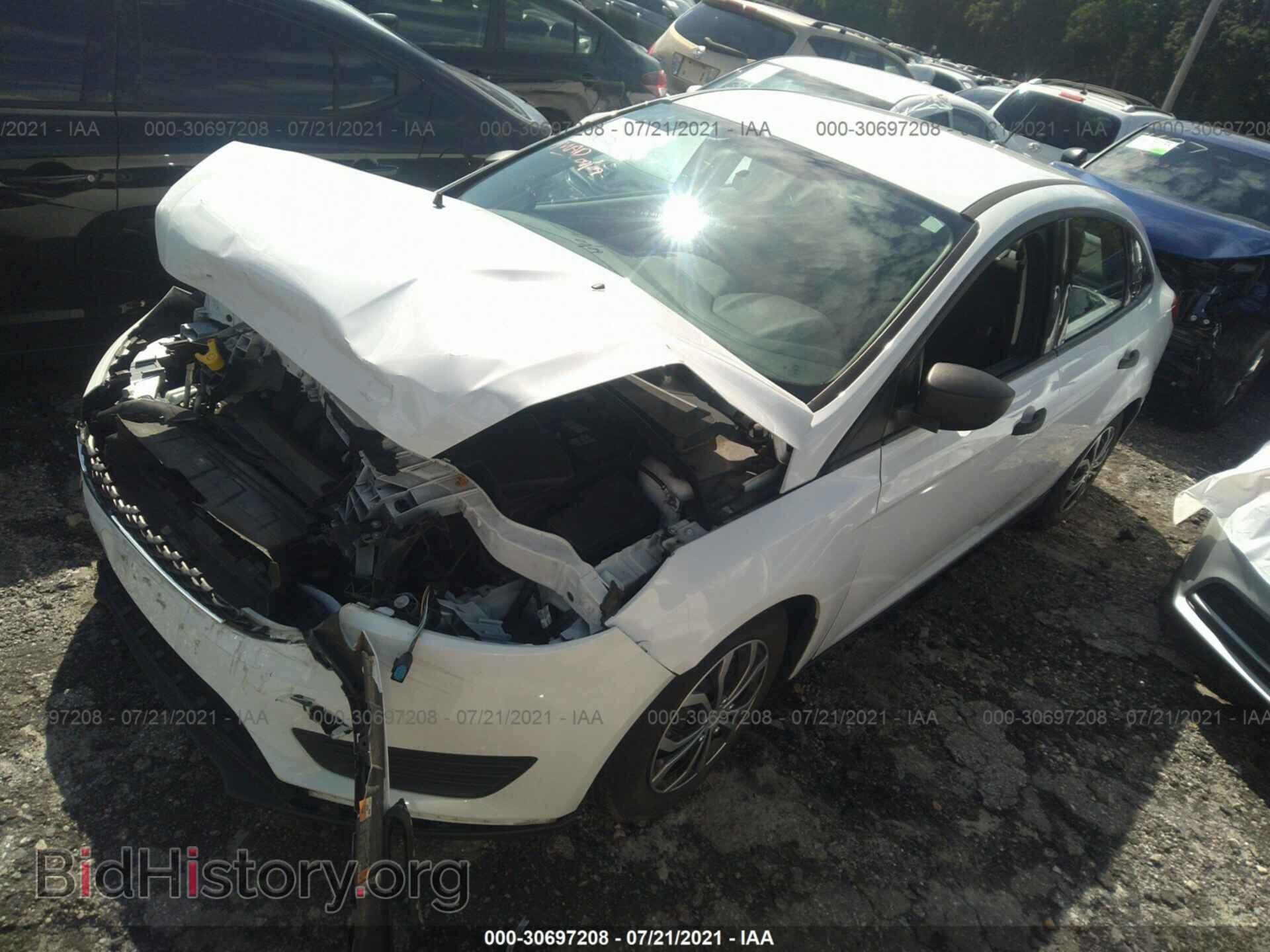 2016 FORD FOCUS - VIN: 1FADP3E27GL304255 - Photo 2