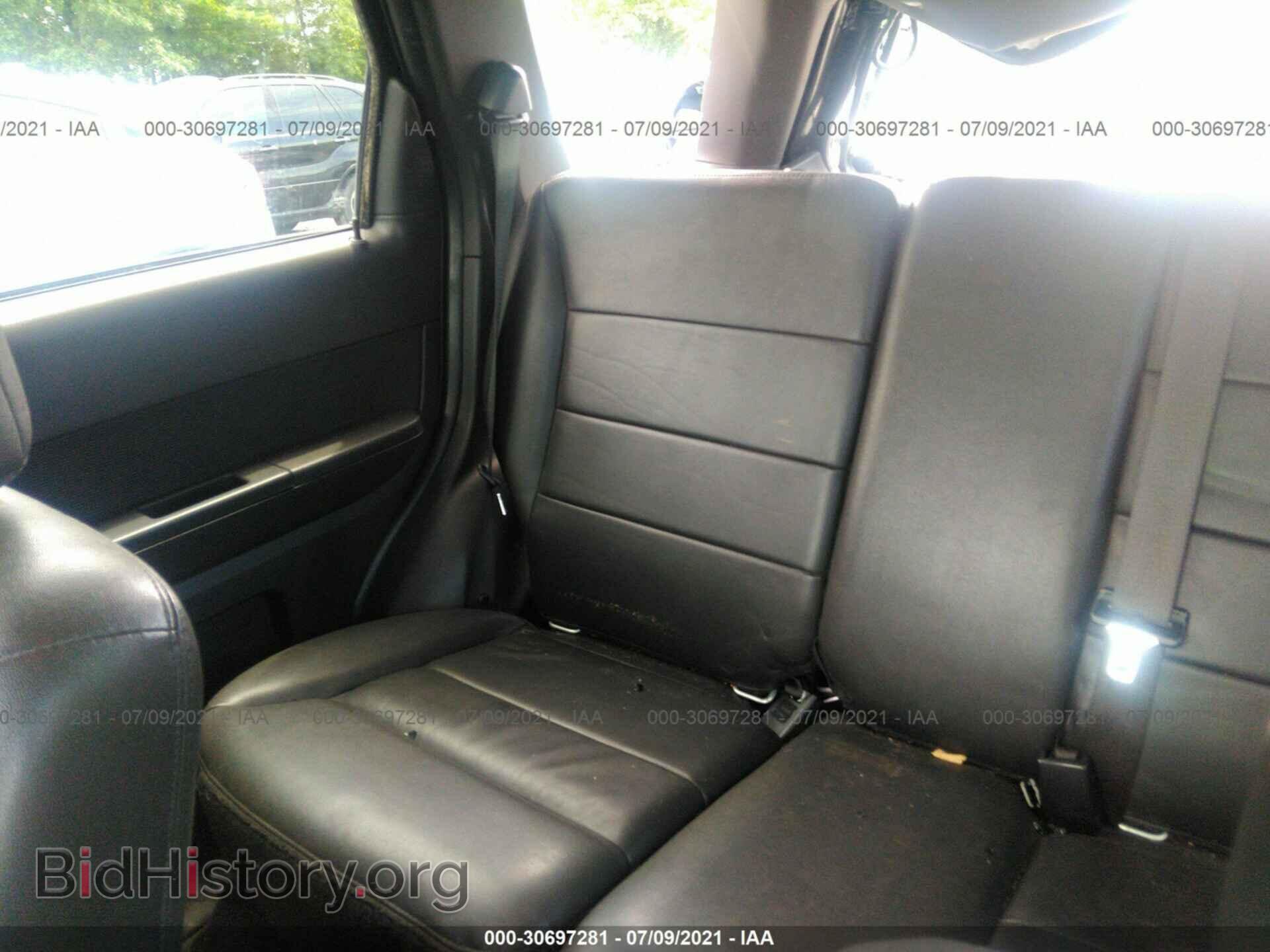 2011 FORD ESCAPE - VIN: 1FMCU9D71BKC01275 - Фото 8