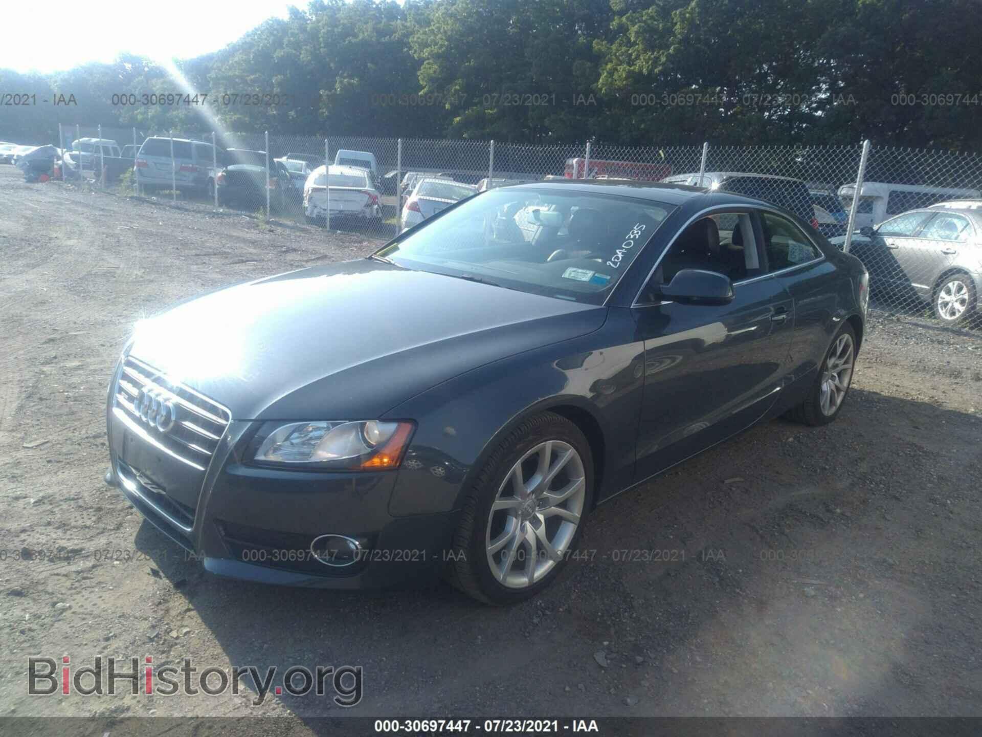 2010 AUDI A5 - VIN: WAUGFAFR5AA024036 - Photo 2