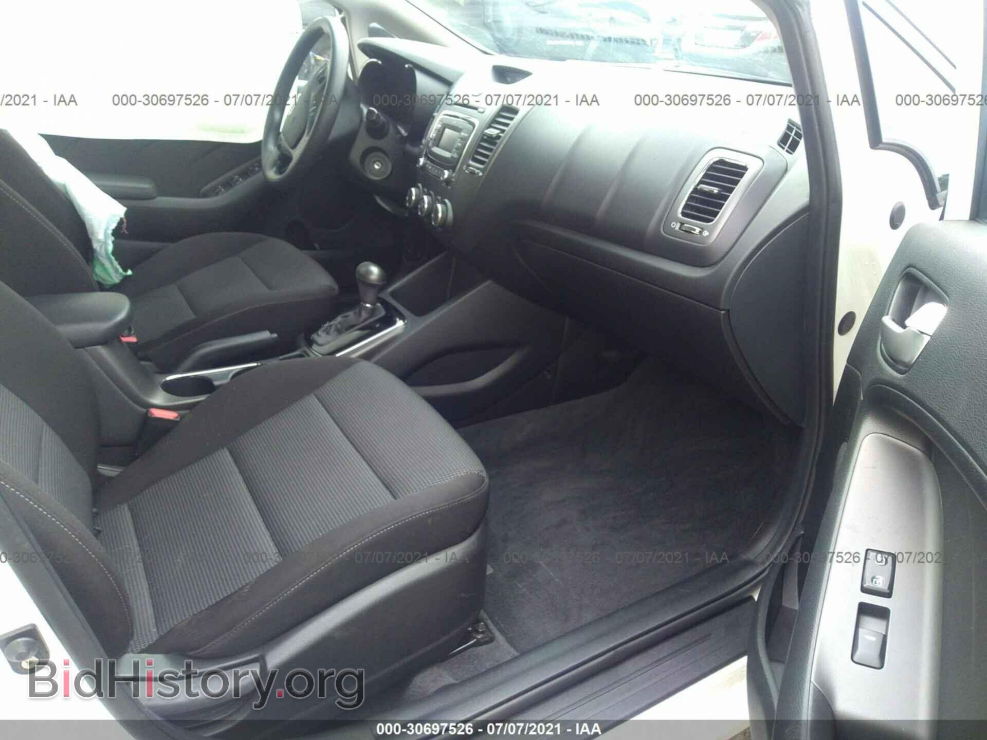 2017 KIA FORTE - VIN: 3KPFK4A74HE140952 - Фото 5