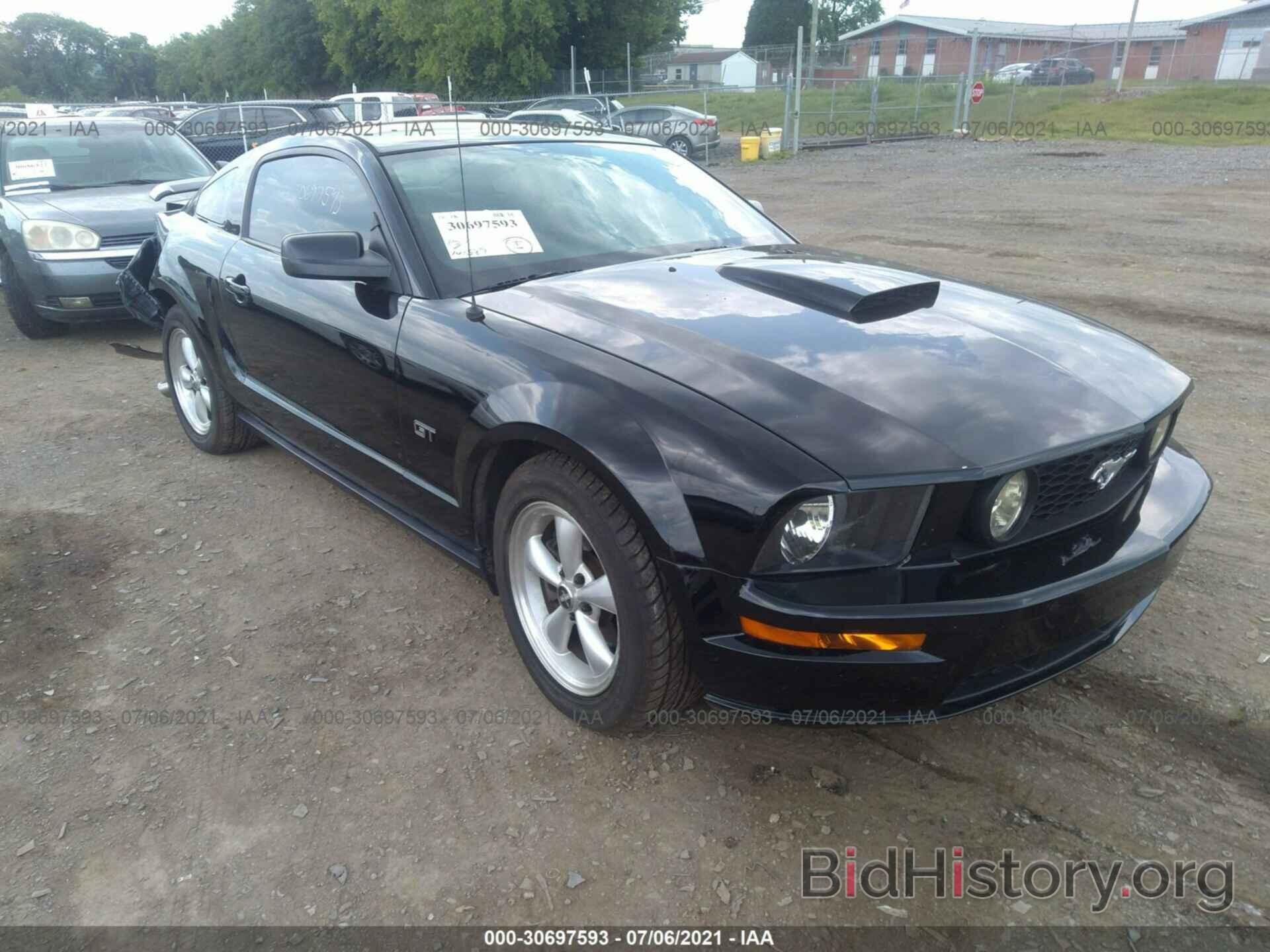 Photo 1ZVFT80NX75241120 - FORD MUSTANG 2007