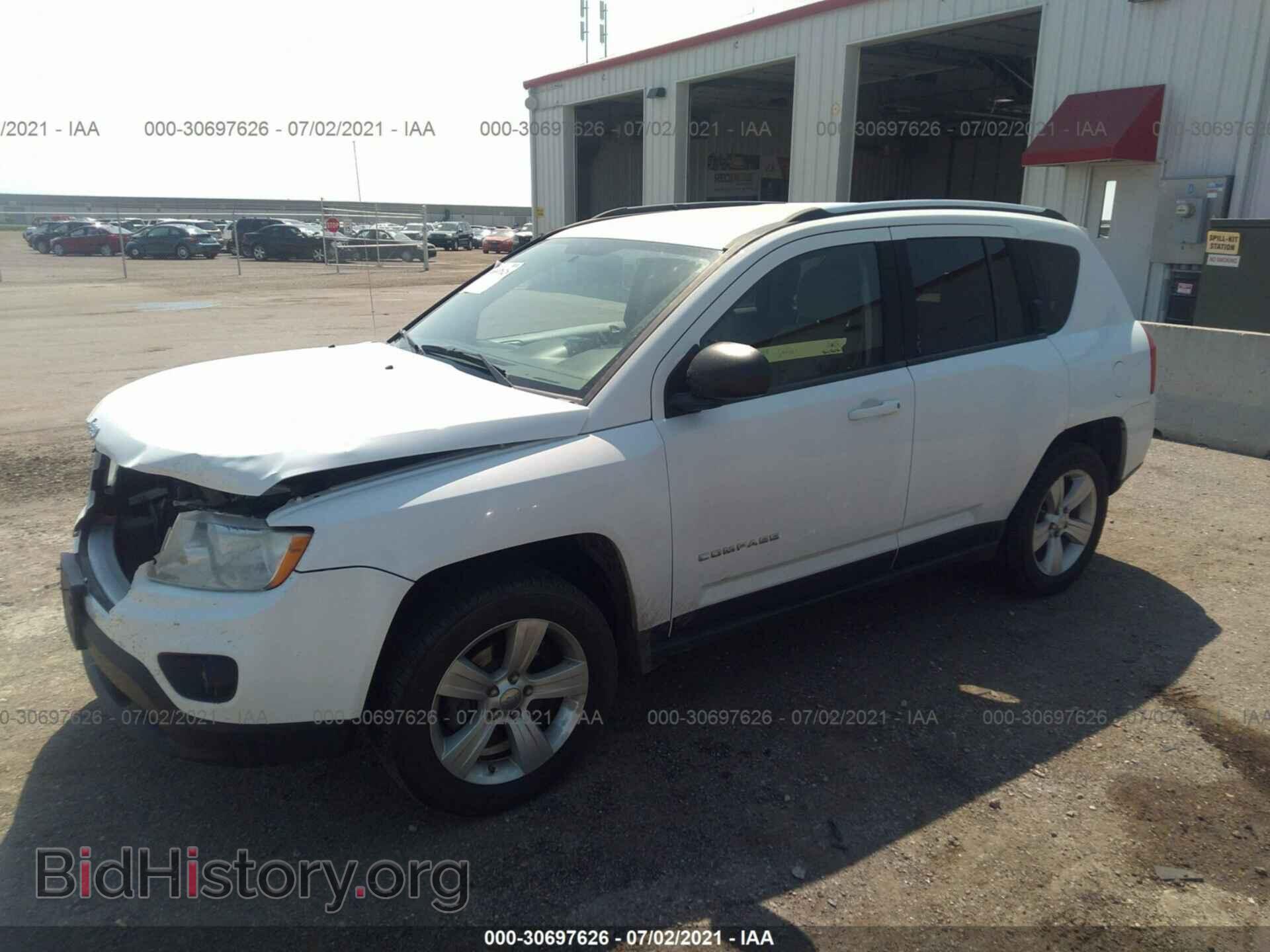 2012 JEEP COMPASS - VIN: 1C4NJDBB5CD553152 - Фото 2