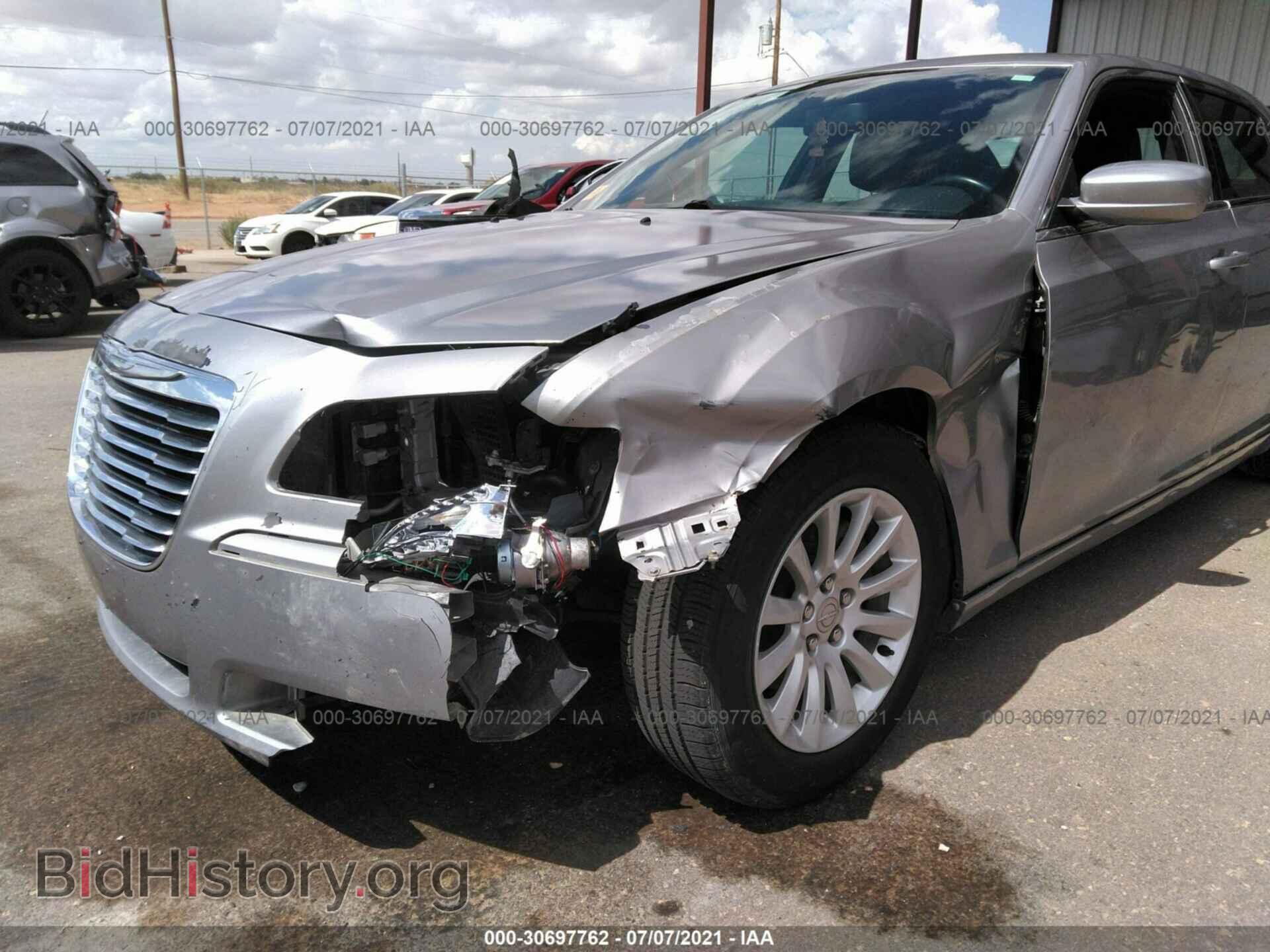 2013 CHRYSLER 300 - VIN: 2C3CCAAGXDH732308 - Photo 6