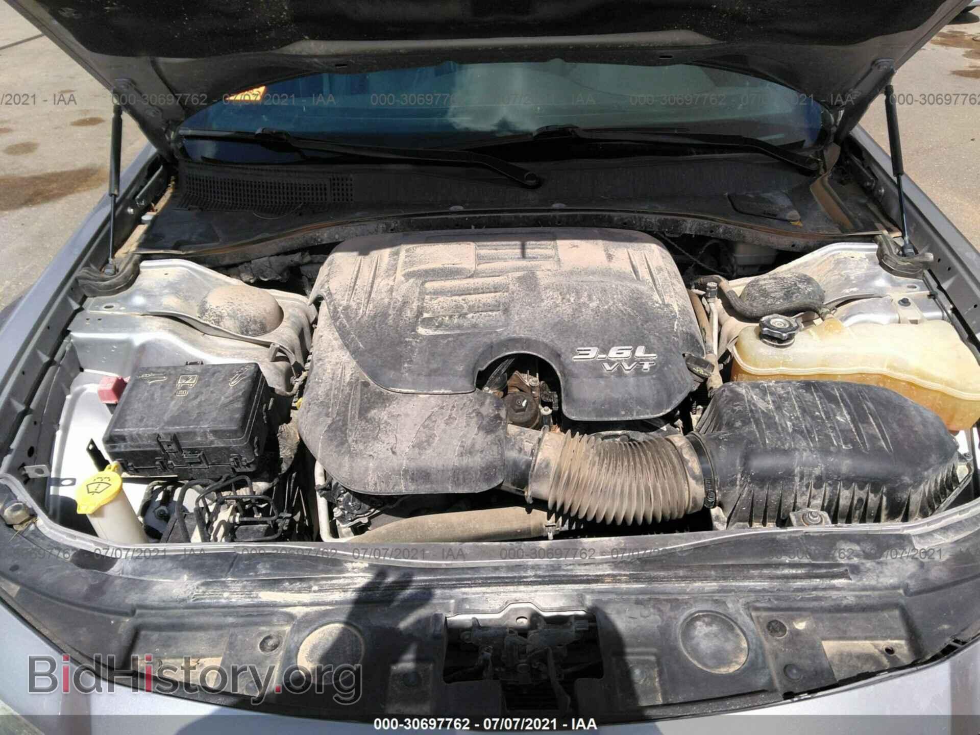 2013 CHRYSLER 300 - VIN: 2C3CCAAGXDH732308 - Photo 10