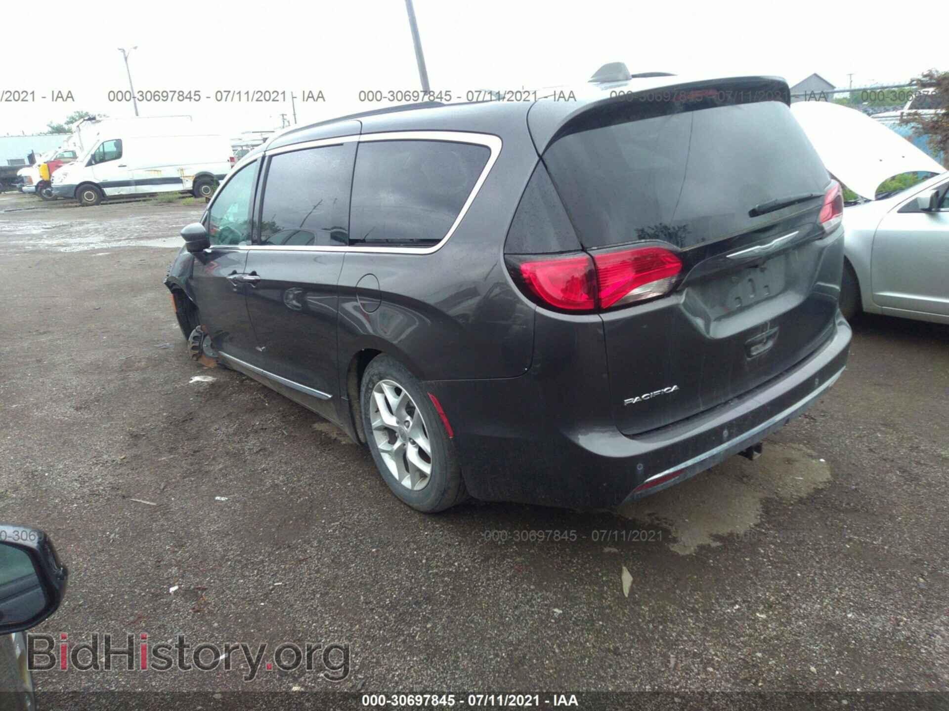 2017 CHRYSLER PACIFICA - VIN: 2C4RC1EGXHR542248 - Photo 3