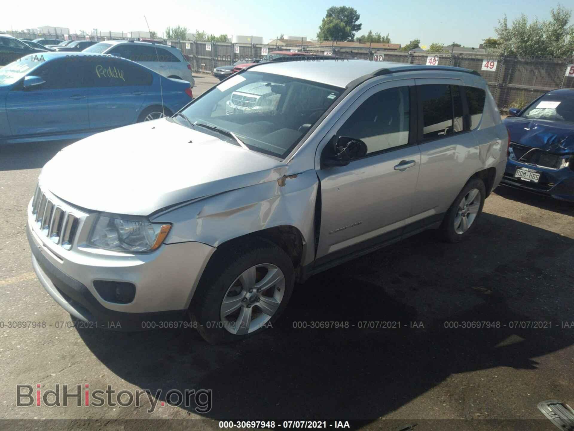 2012 JEEP COMPASS - VIN: 1C4NJCBA7CD520820 - Фото 2