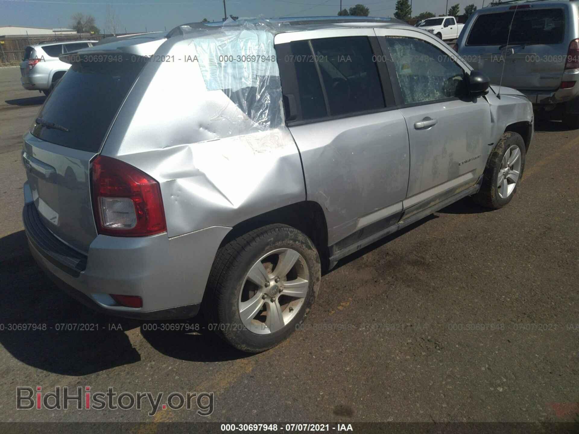 2012 JEEP COMPASS - VIN: 1C4NJCBA7CD520820 - Фото 4
