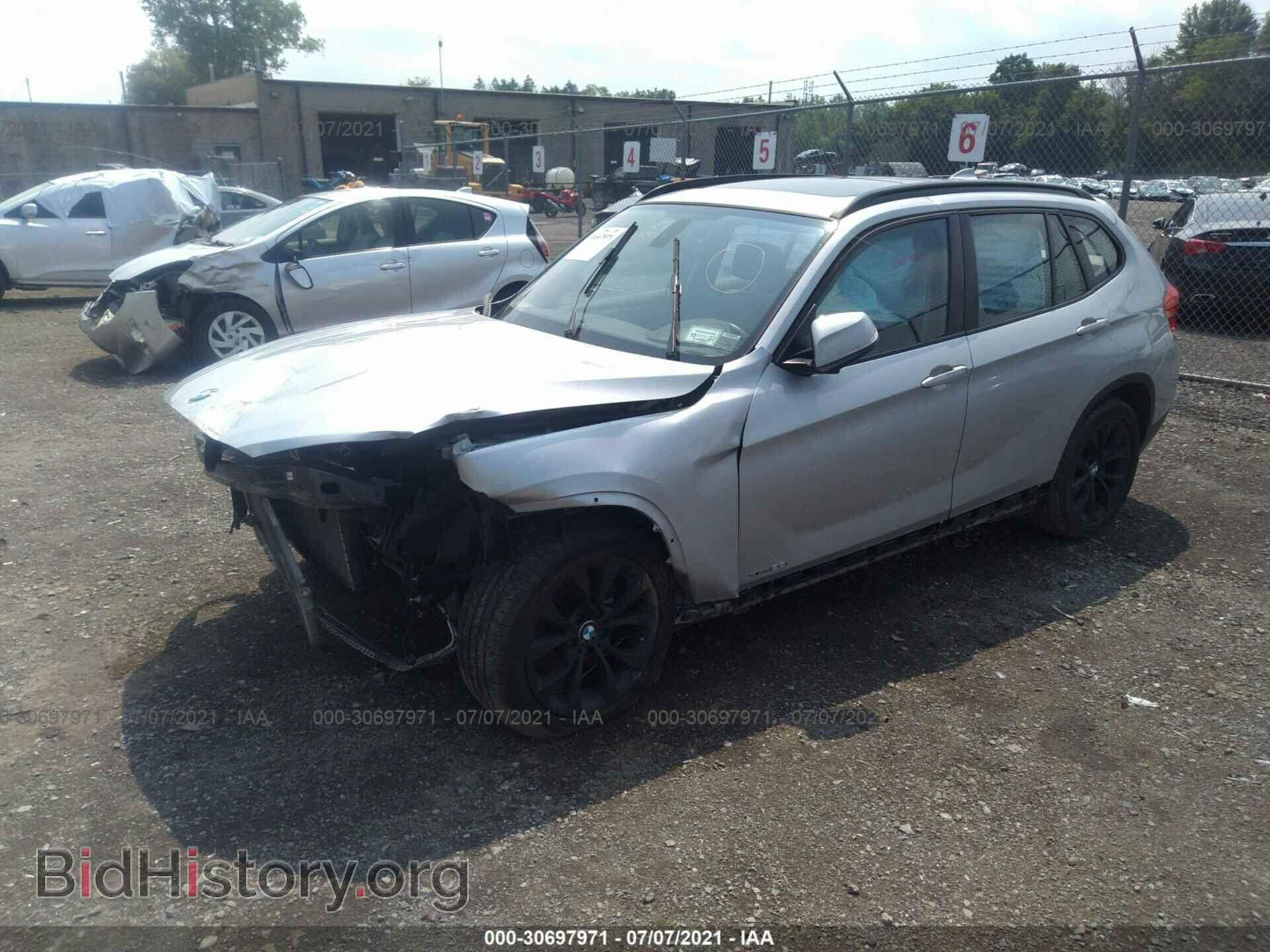 2014 BMW X1 - VIN: WBAVL1C55EVY16655 - Фото 2