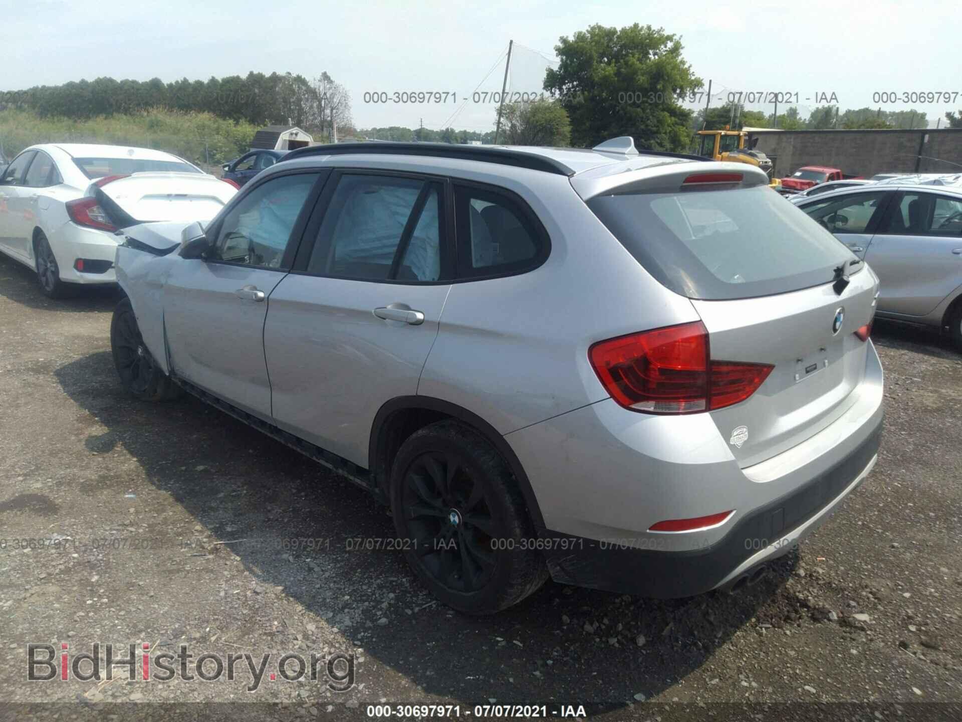 2014 BMW X1 - VIN: WBAVL1C55EVY16655 - Фото 3