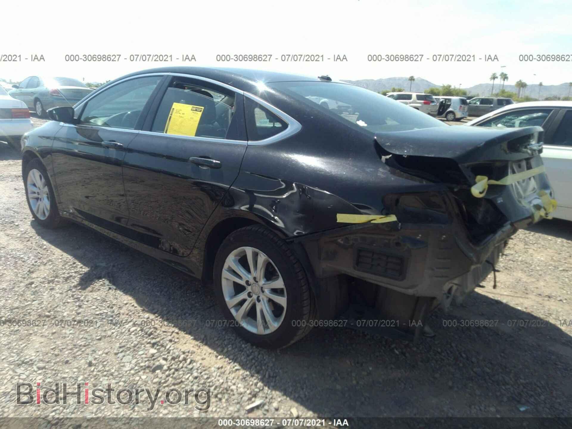 2015 CHRYSLER 200 - VIN: 1C3CCCAB3FN633551 - Фото 3