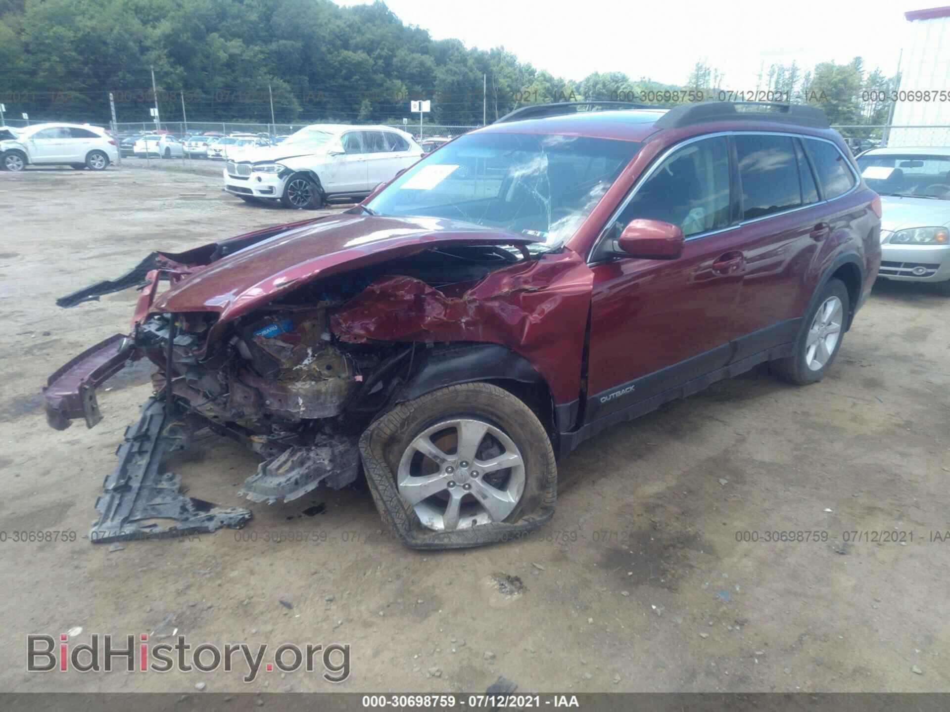 2013 SUBARU OUTBACK - VIN: 4S4BRBGC4D3246754 - Фото 2