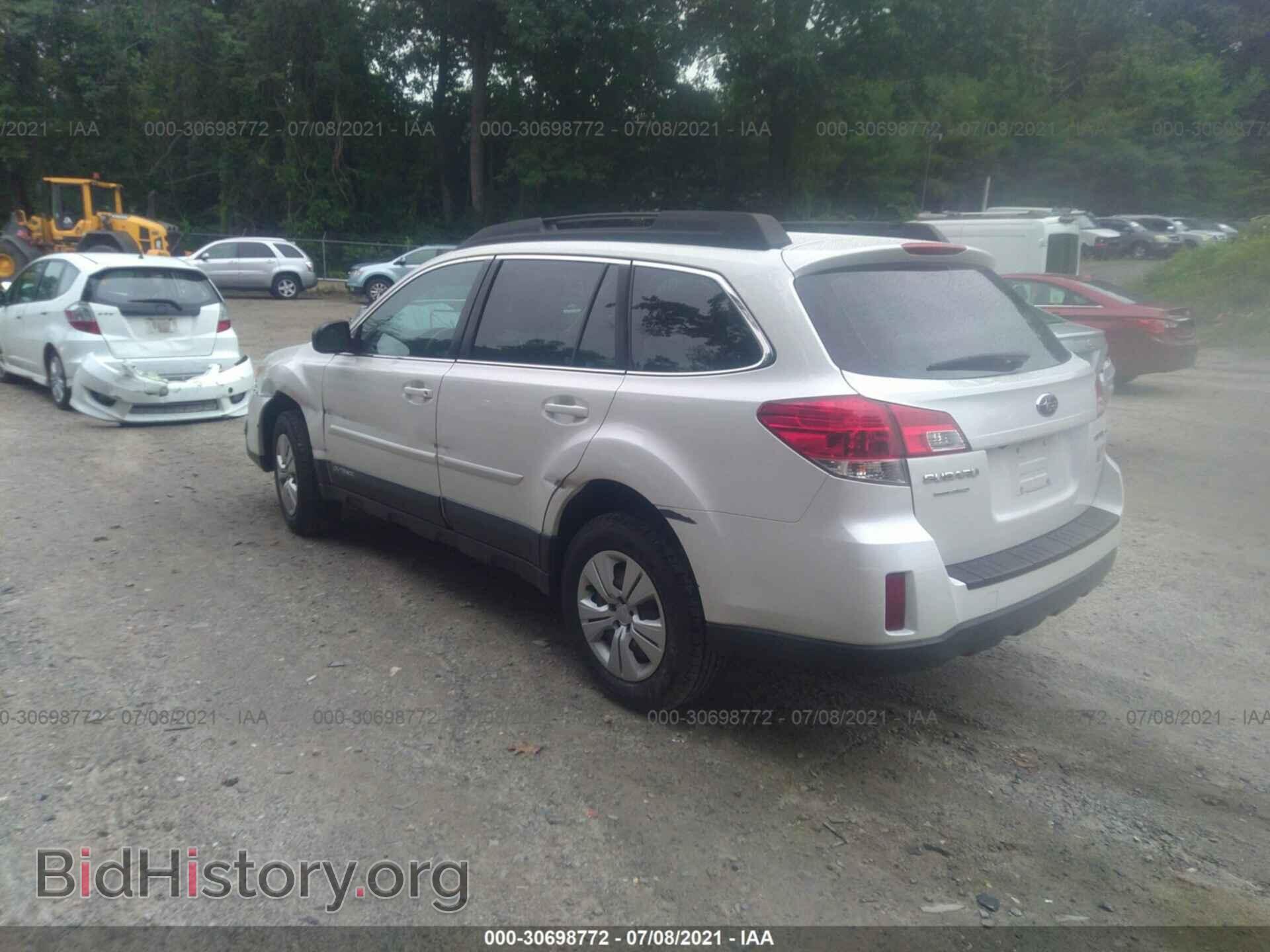 2013 SUBARU OUTBACK - VIN: 4S4BRBAC7D3256266 - Photo 3