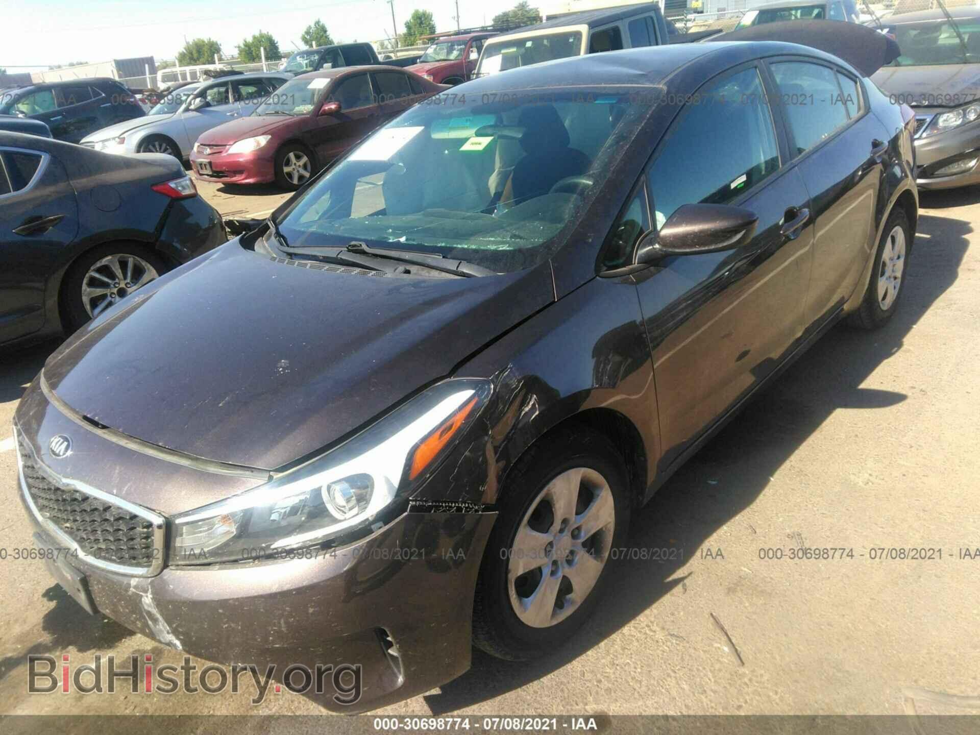 2017 KIA FORTE - VIN: 3KPFK4A73HE158780 - Фото 2