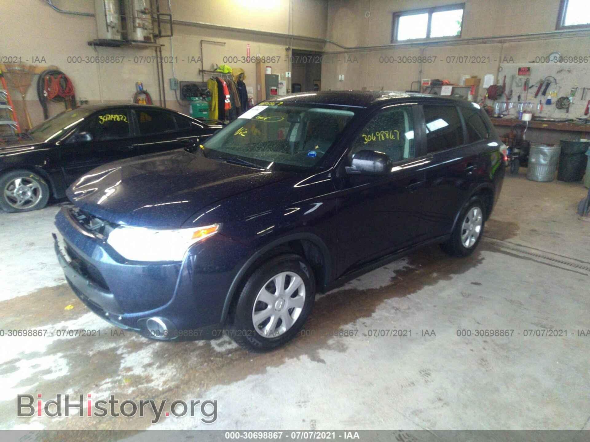 2015 MITSUBISHI OUTLANDER - VIN: JA4AD2A36FZ013749 - Фото 2