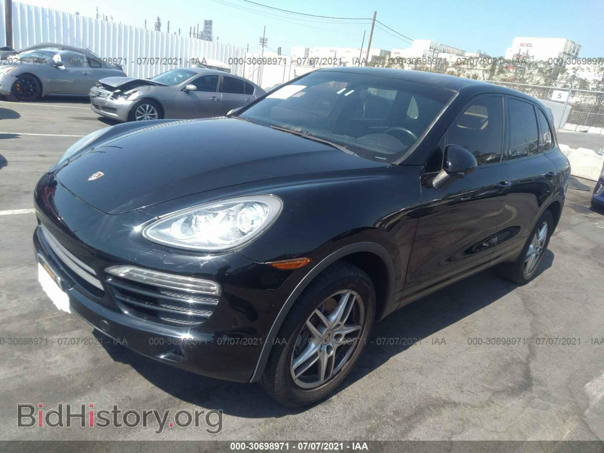 2012 PORSCHE CAYENNE - VIN: WP1AA2A24CLA03045 - Фото 2