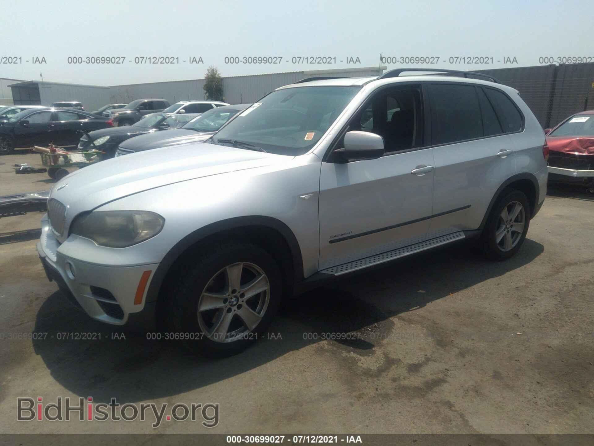 2011 BMW X5 - VIN: 5UXZW0C53BL655251 - Фото 2