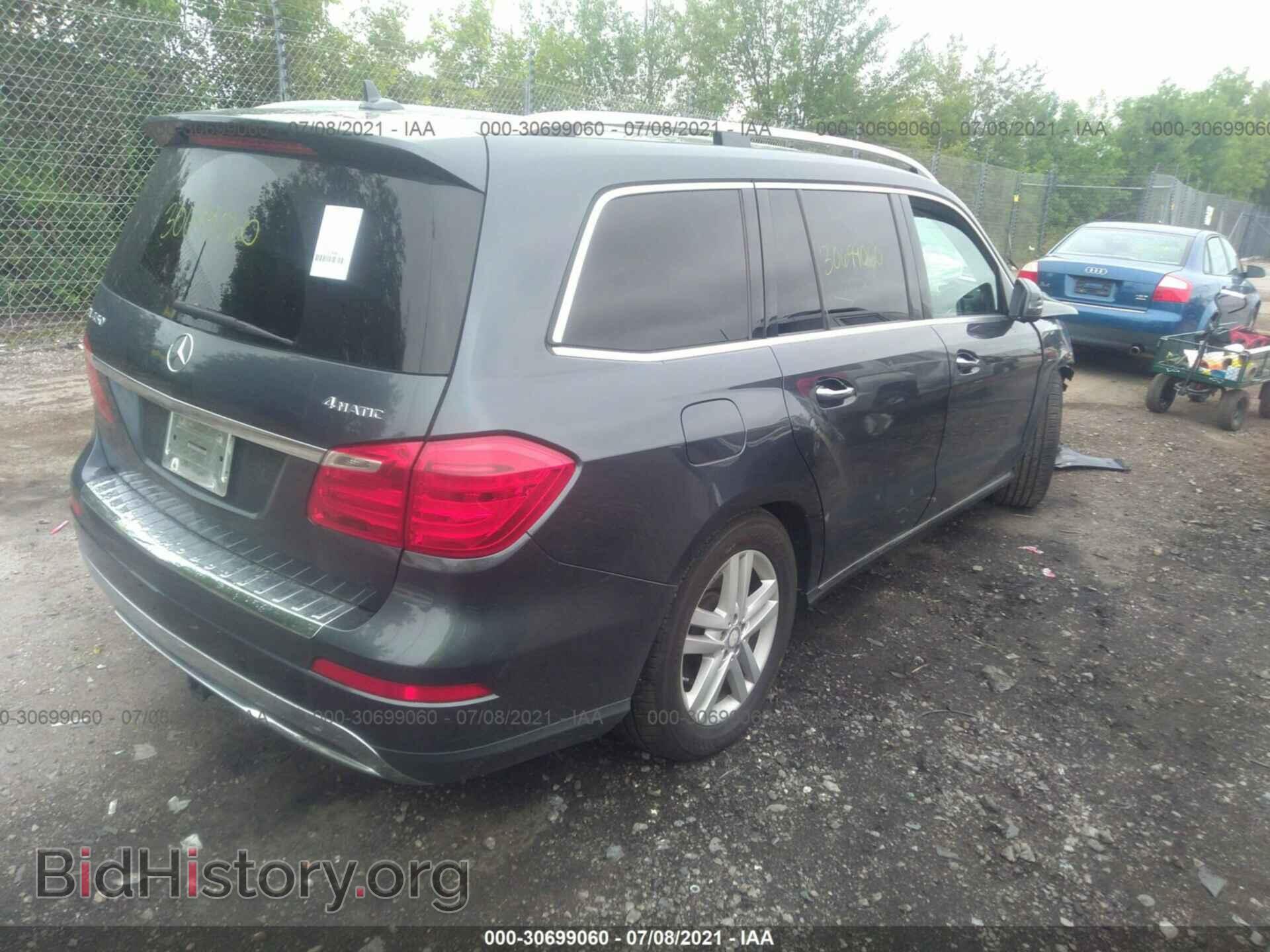 2013 MERCEDES-BENZ GL-CLASS - VIN: 4JGDF7CE2DA208585 - Фото 4