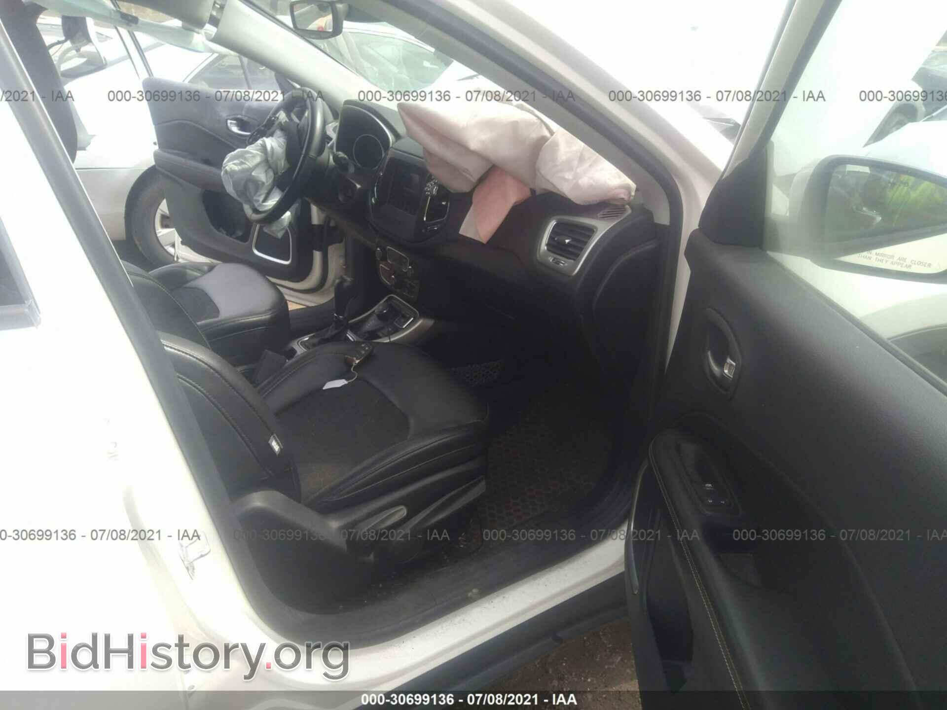 2018 JEEP COMPASS - VIN: 3C4NJDBBXJT333044 - Photo 5