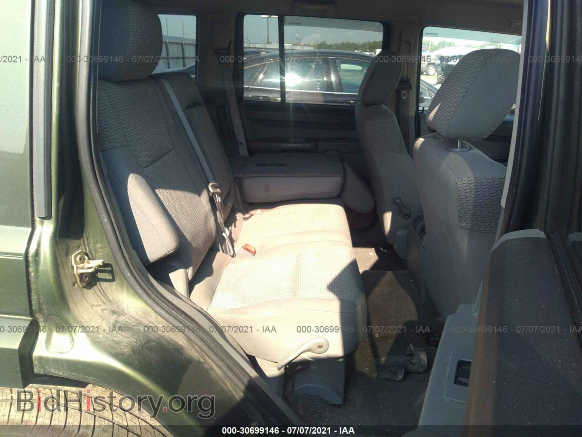 2007 JEEP COMMANDER - VIN: 1J8HG48K07C511298 - Фото 8