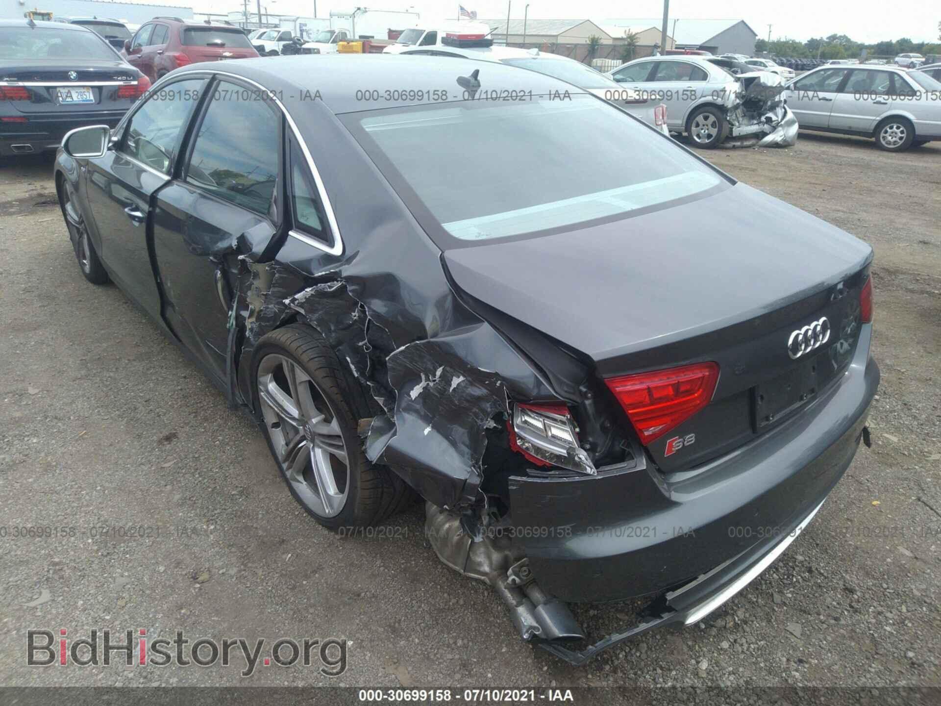 2013 AUDI S8 - VIN: WAUD2AFD6DN009318 - Photo 3