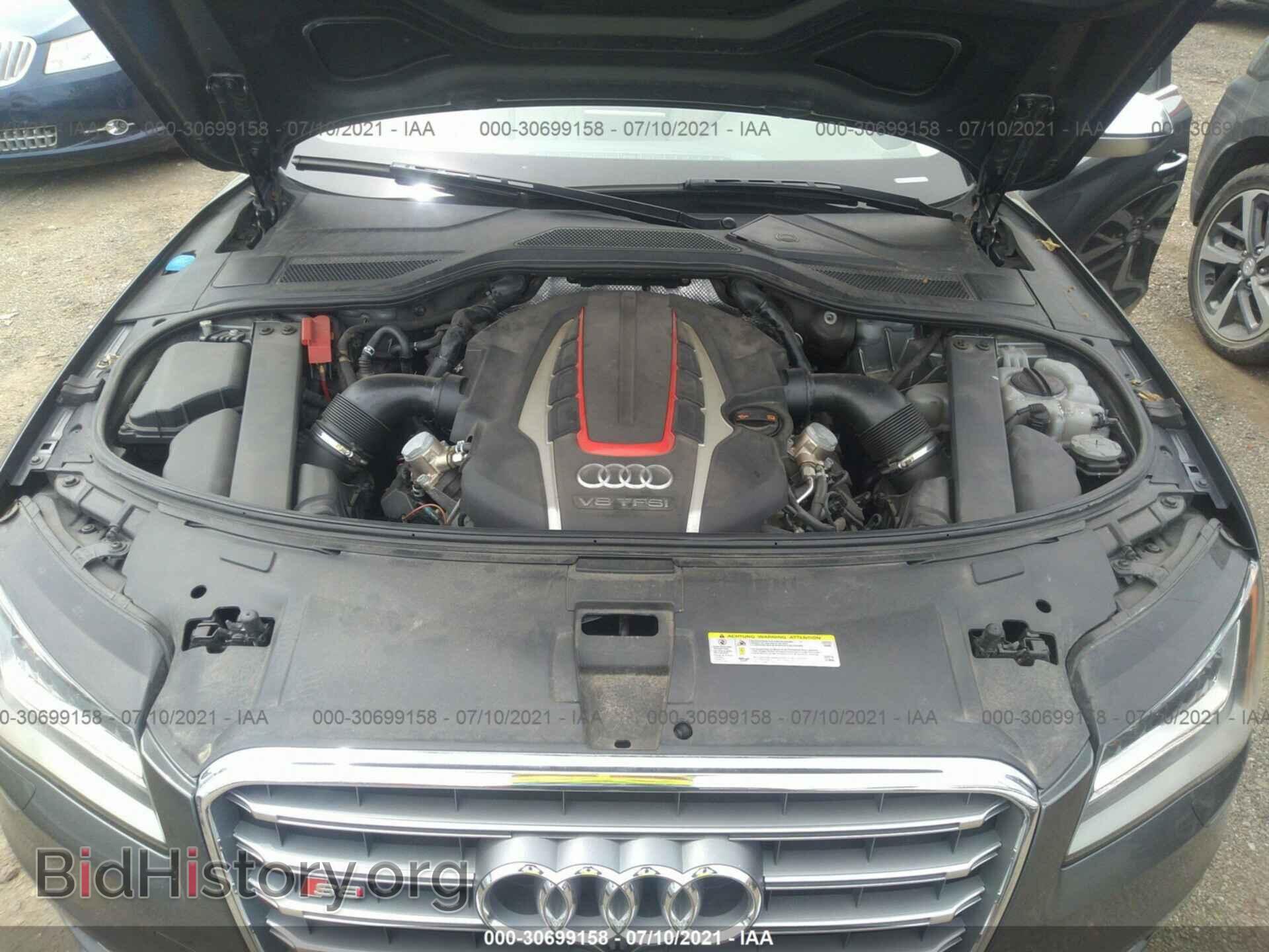 2013 AUDI S8 - VIN: WAUD2AFD6DN009318 - Photo 10