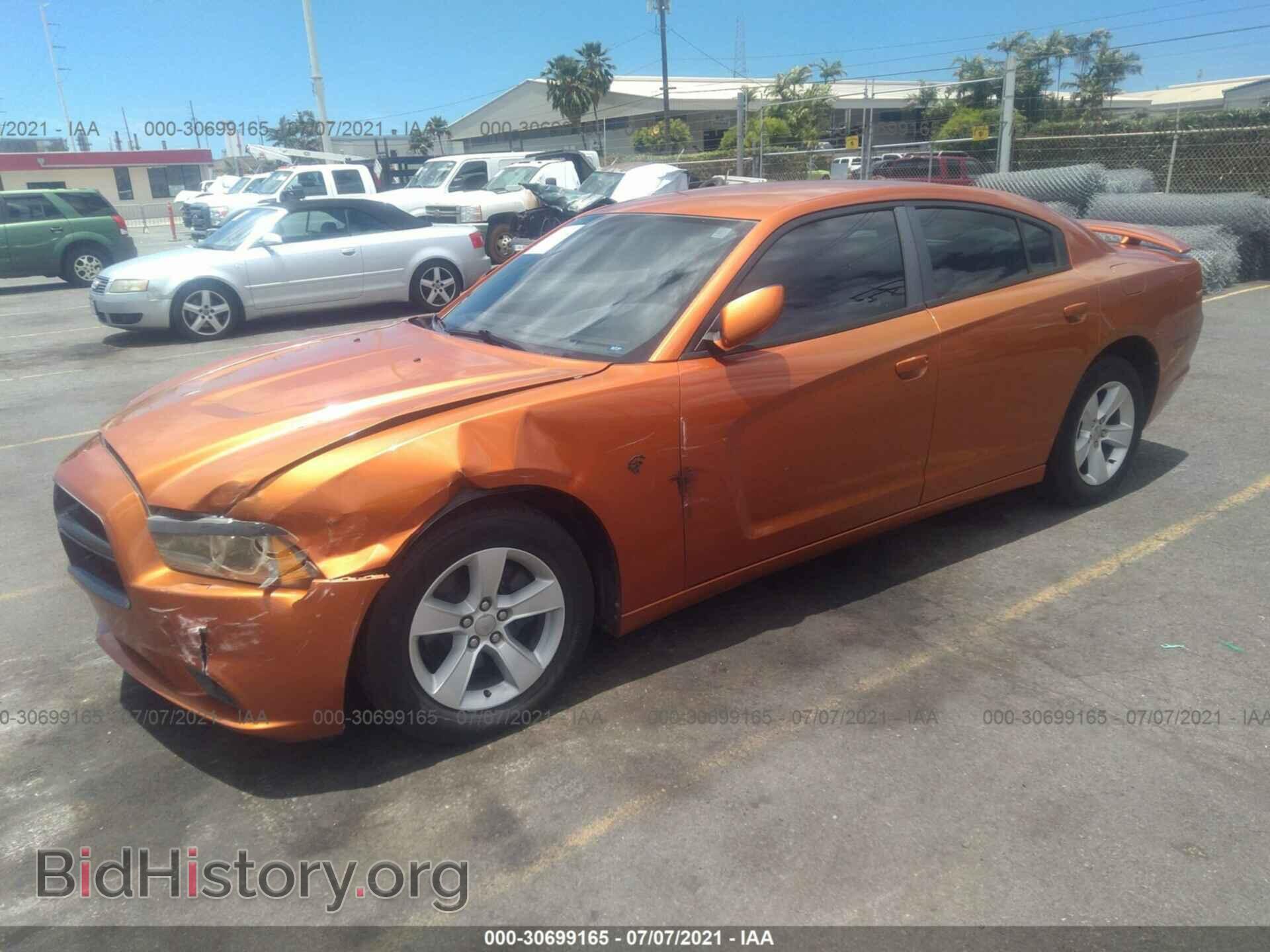 2011 DODGE CHARGER - VIN: 2B3CL3CG5BH553239 - Фото 2
