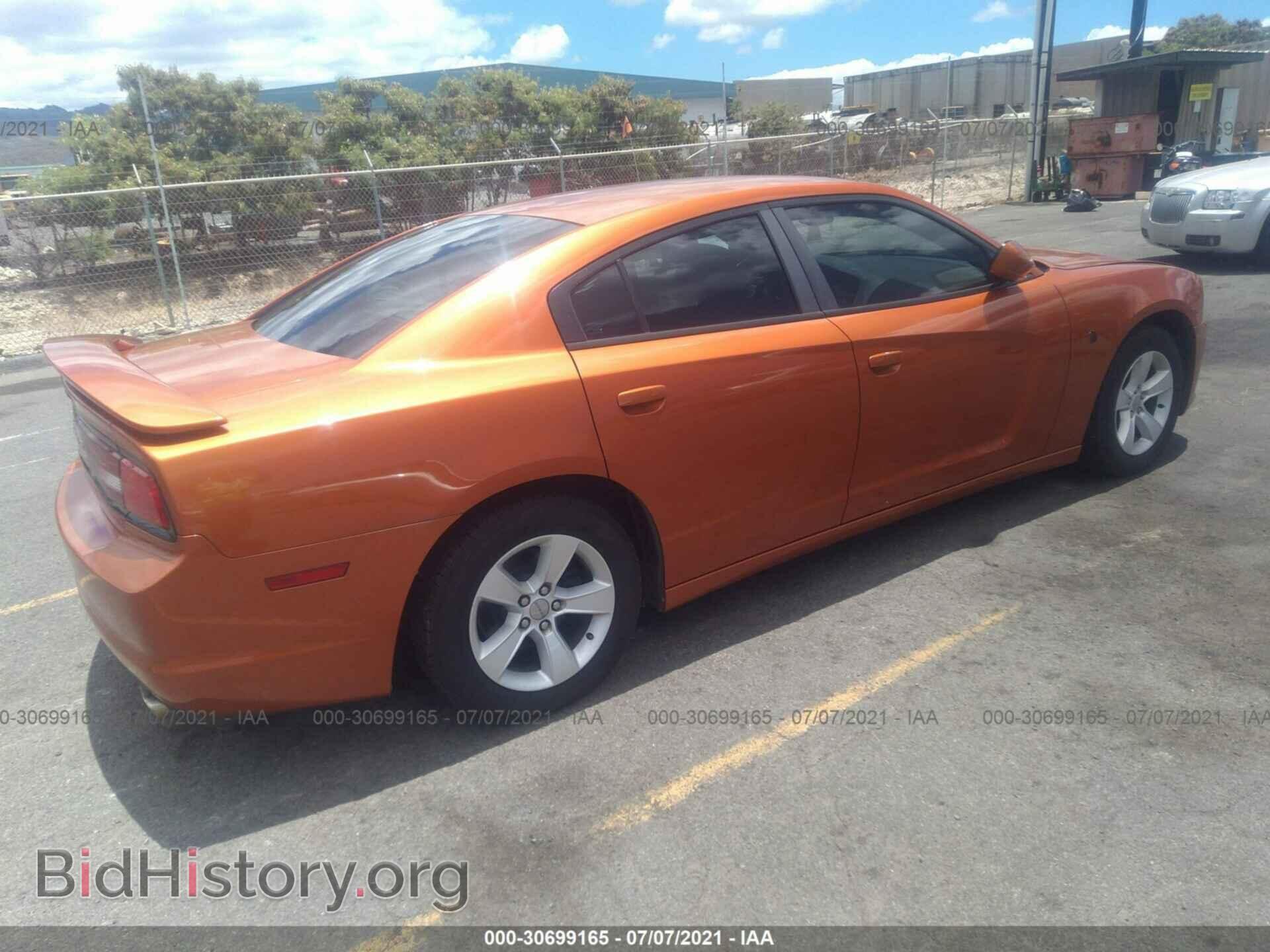 2011 DODGE CHARGER - VIN: 2B3CL3CG5BH553239 - Фото 4