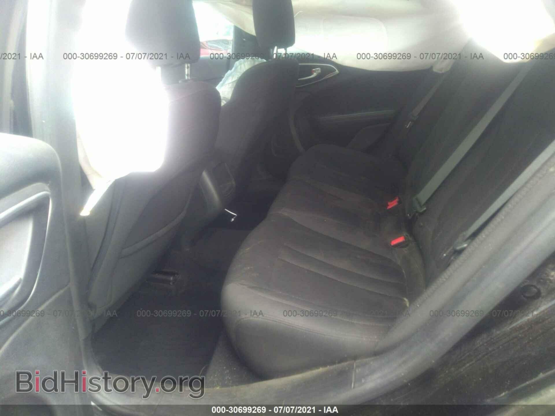 2015 CHRYSLER 200 - VIN: 1C3CCCAB0FN622748 - Photo 8