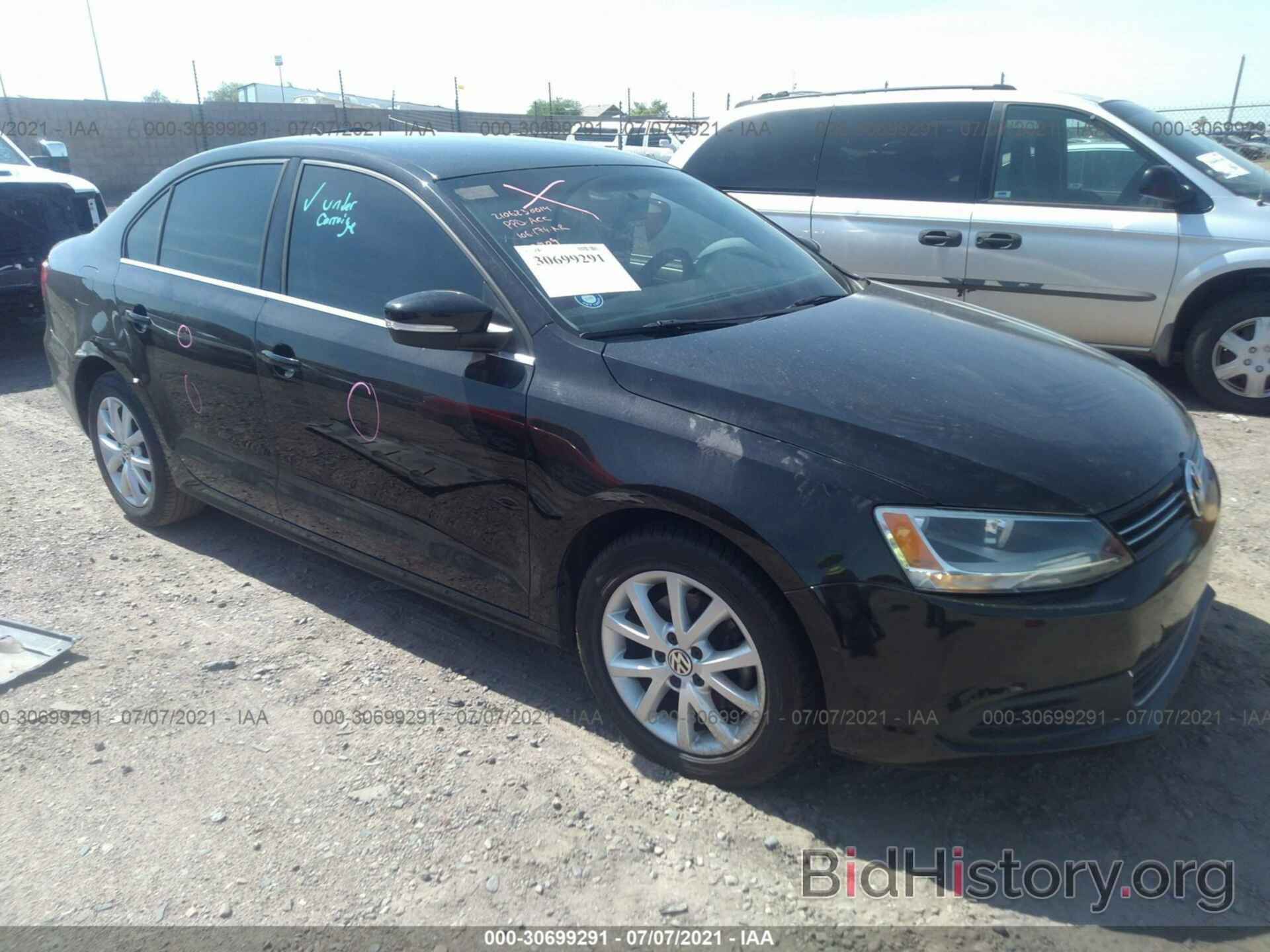 Photo 3VWD17AJ2EM332909 - VOLKSWAGEN JETTA SEDAN 2014