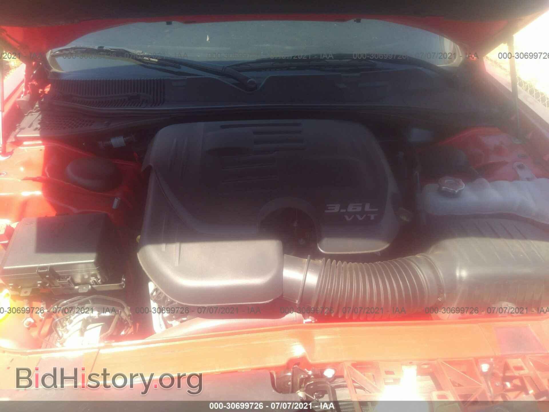 2019 DODGE CHALLENGER - VIN: 2C3CDZAG3KH752117 - Фото 10