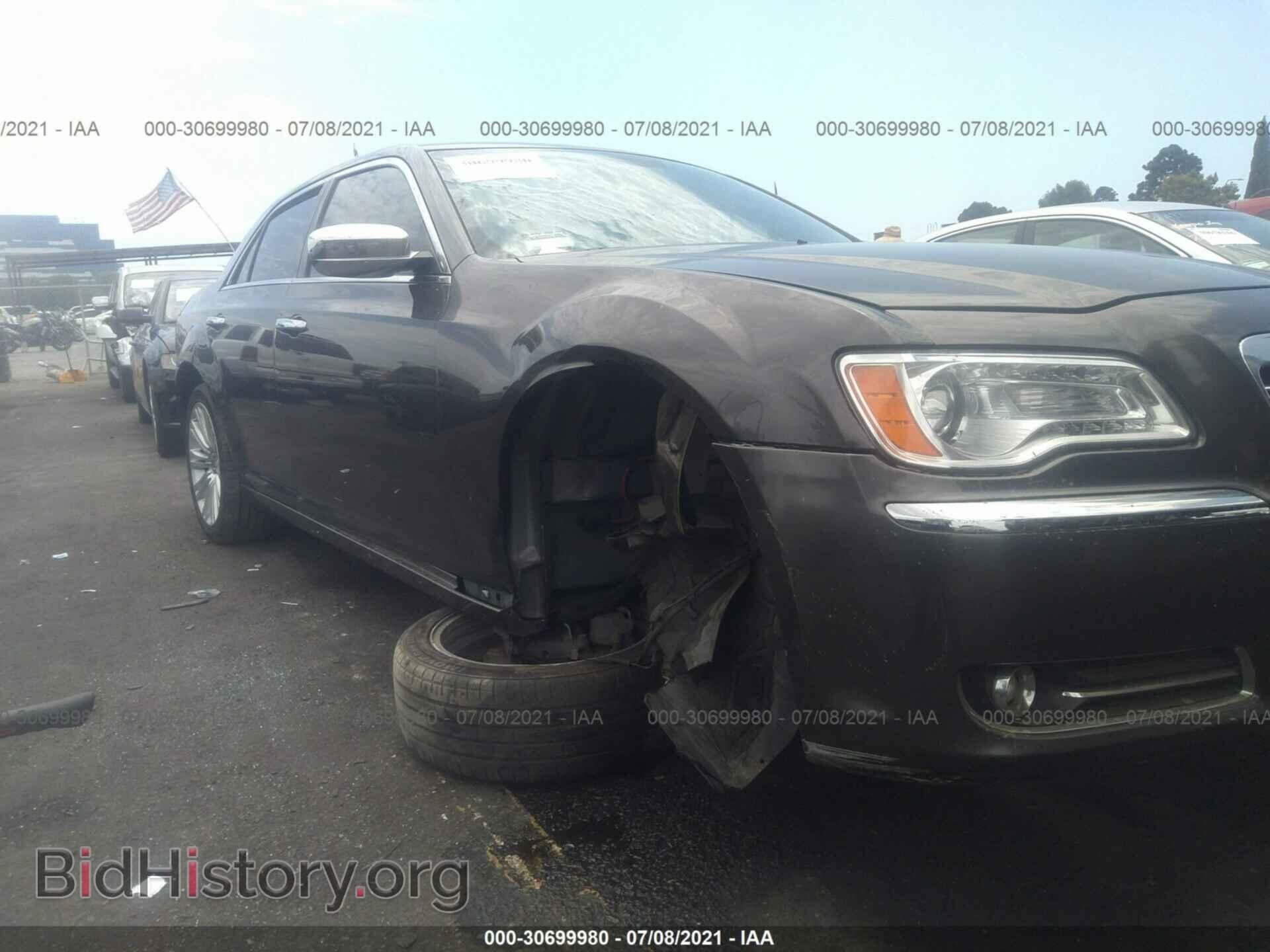 2013 CHRYSLER 300 - VIN: 2C3CCAEGXDH731900 - Фото 6