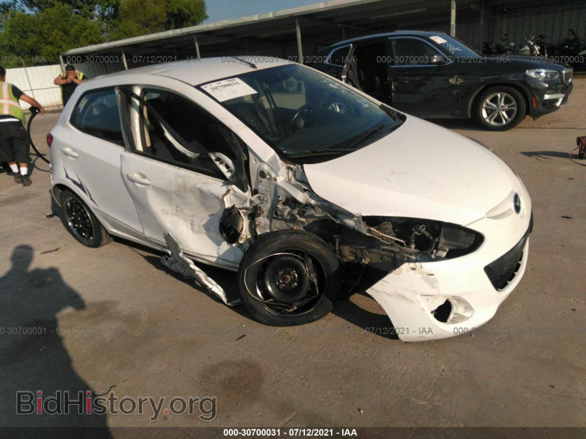 Photo JM1DE1KY5D0154799 - MAZDA MAZDA2 2013