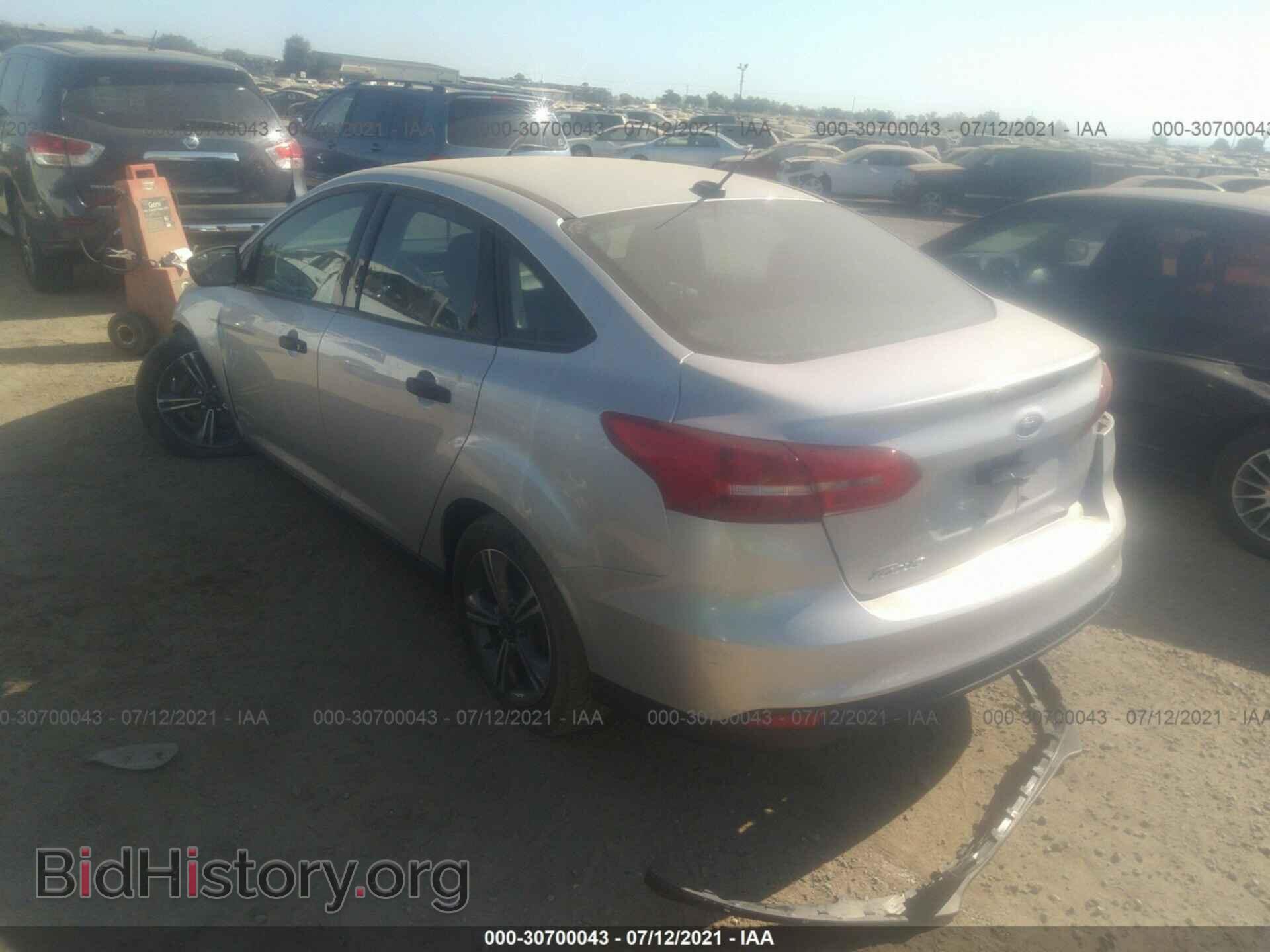 2016 FORD FOCUS - VIN: 1FADP3E23GL254938 - Photo 3